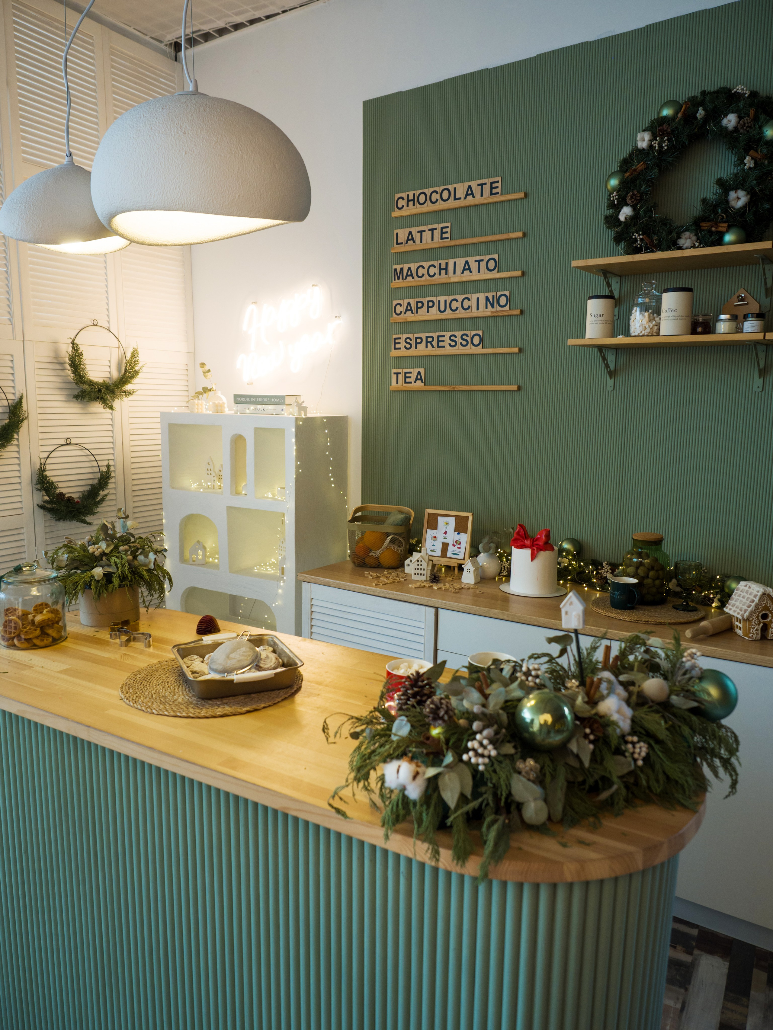 Портретная фотосессия в студии. Фотограф в Сочи и Москве Полина Душенкова