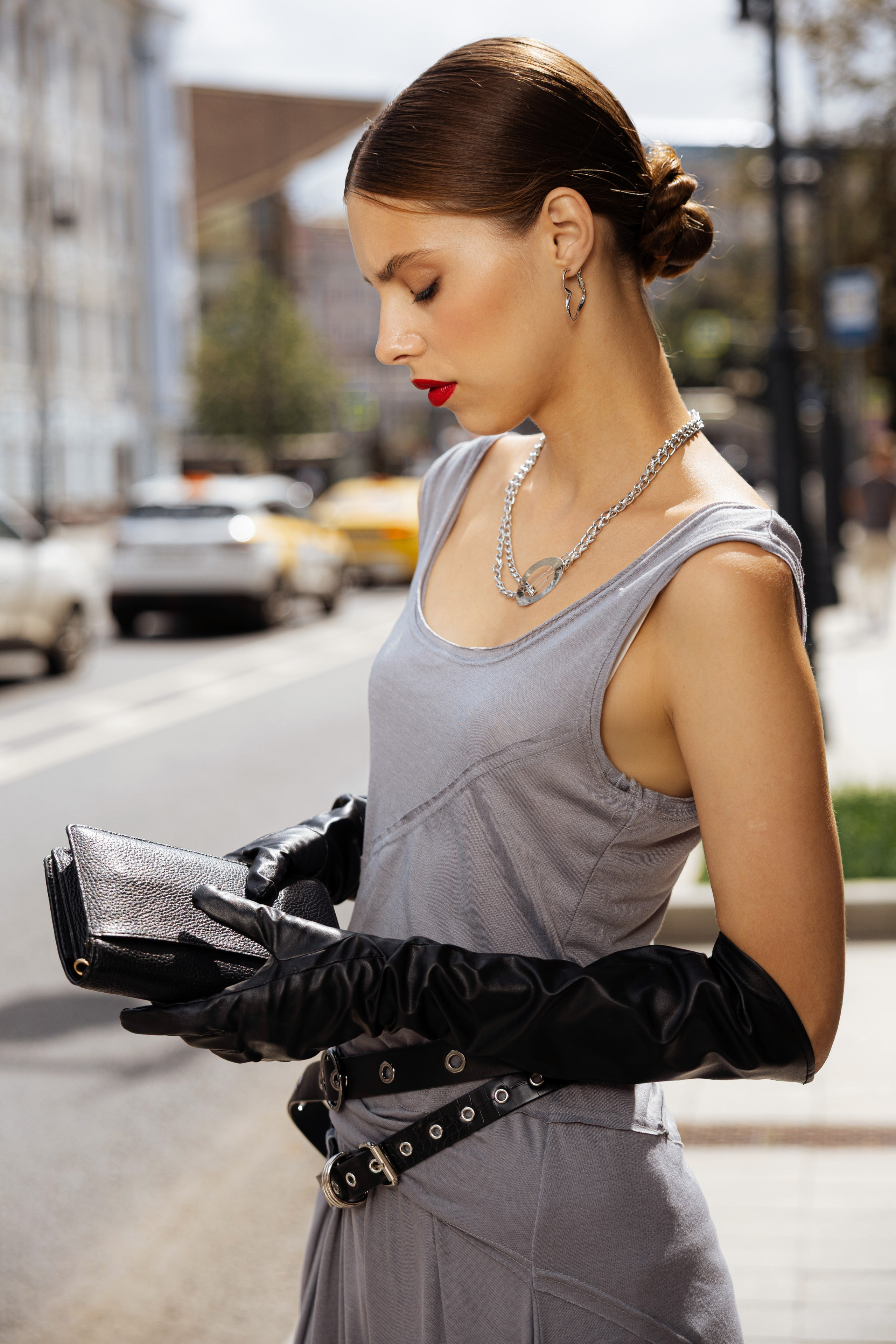 Стилизация съёмок на улице. Фешн и персональный стилист в Париже и Москве