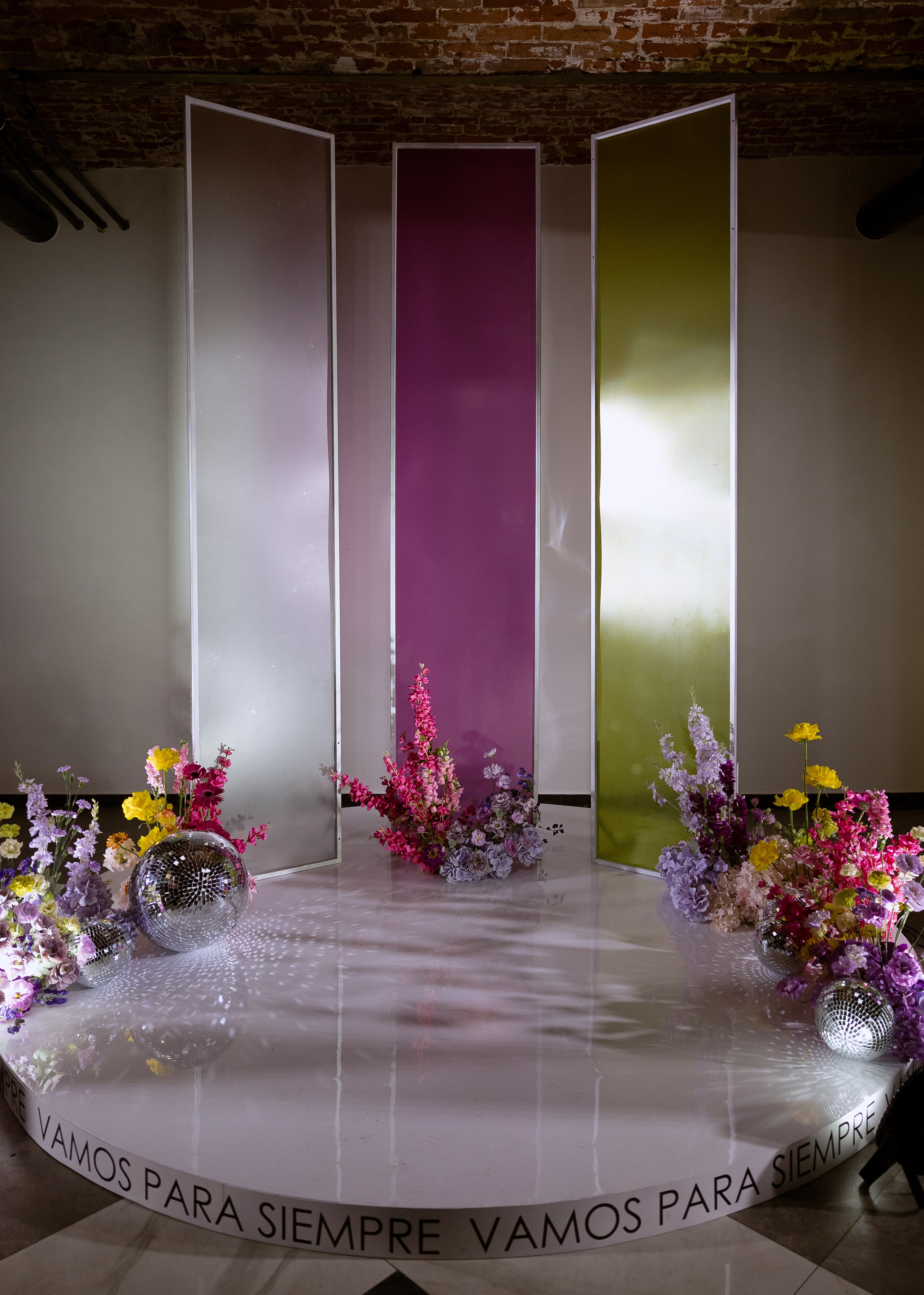 Дмитрий и Алита. Фотограф Эмиль Исякаев