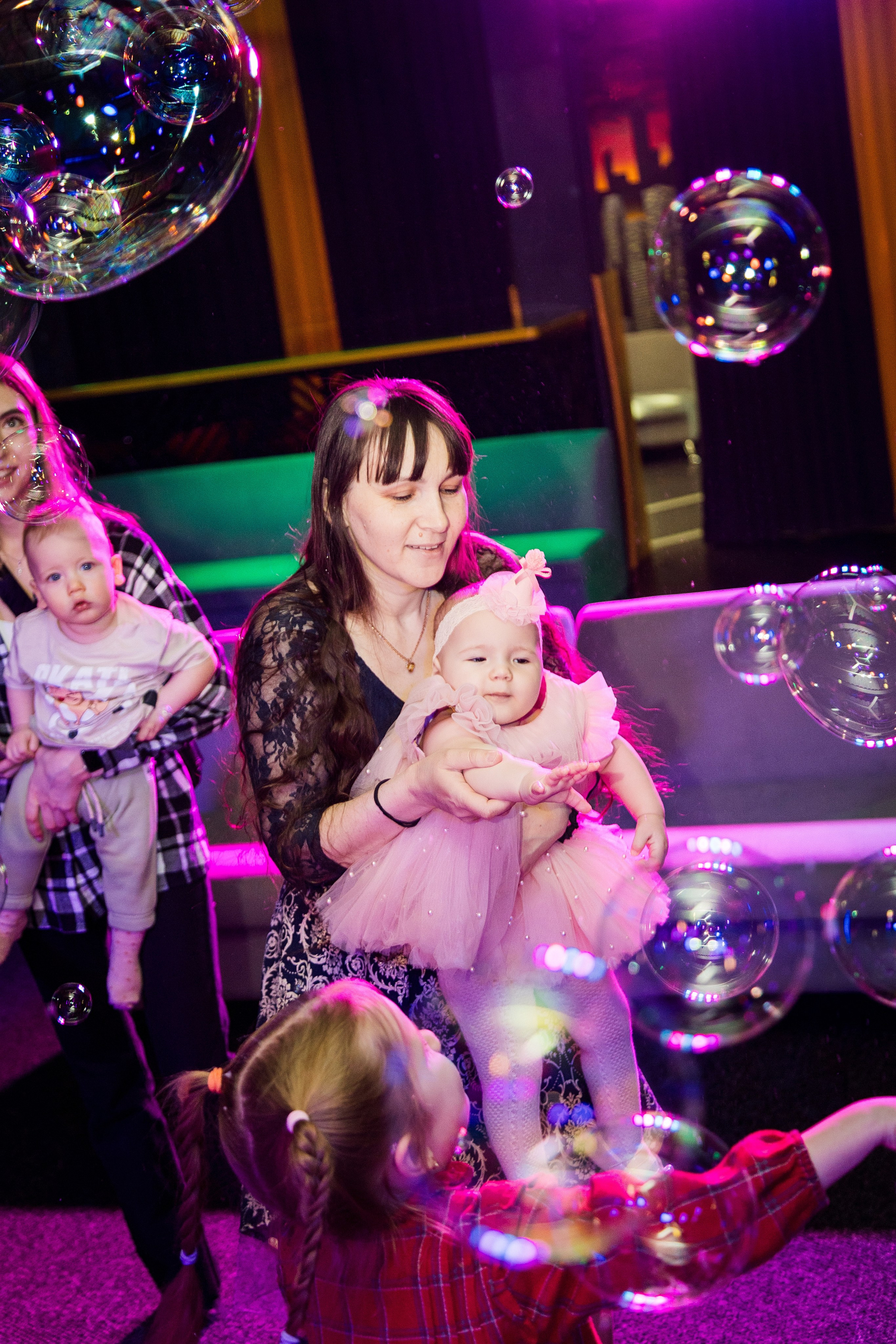 Насте 1 годик. Детский фотограф видеограф в Хабаровске Михаил Орлов