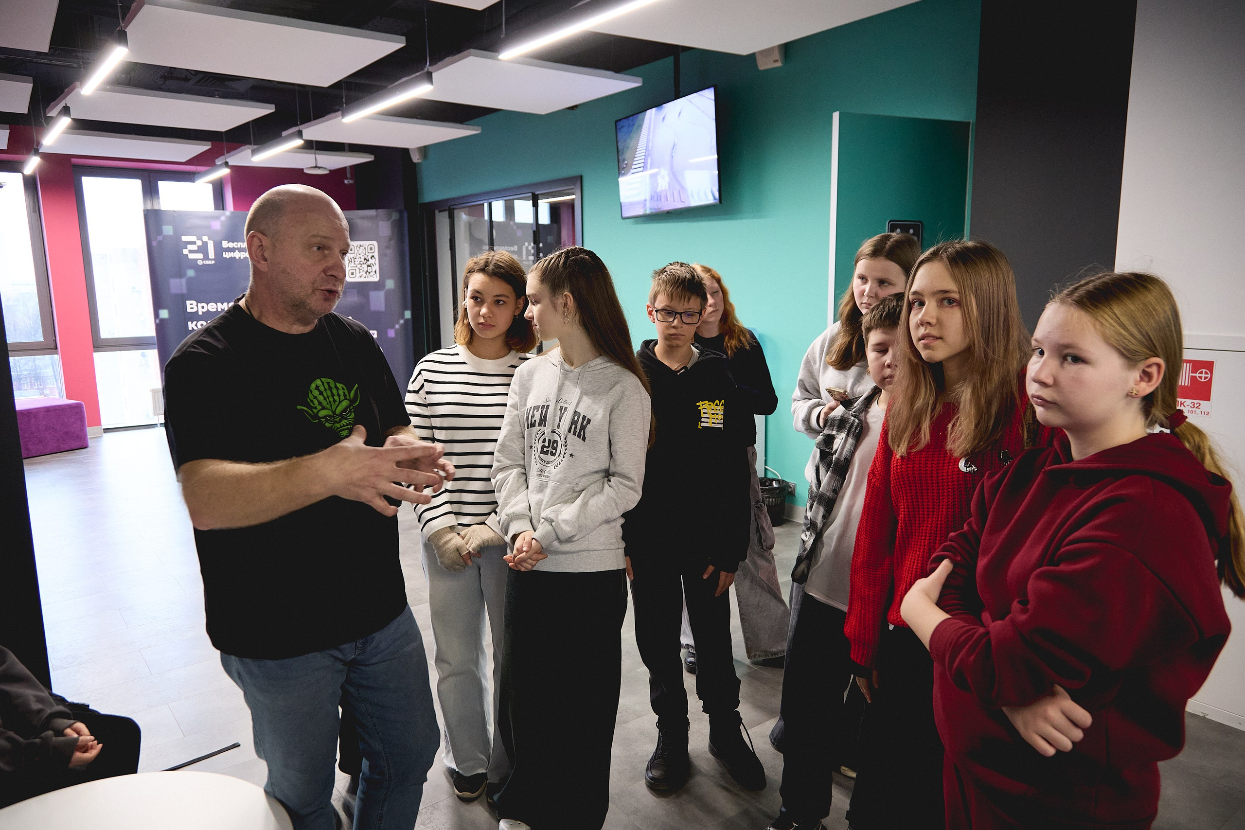 Юниор Профи 2025. Портретный фотограф Евгений Денисов