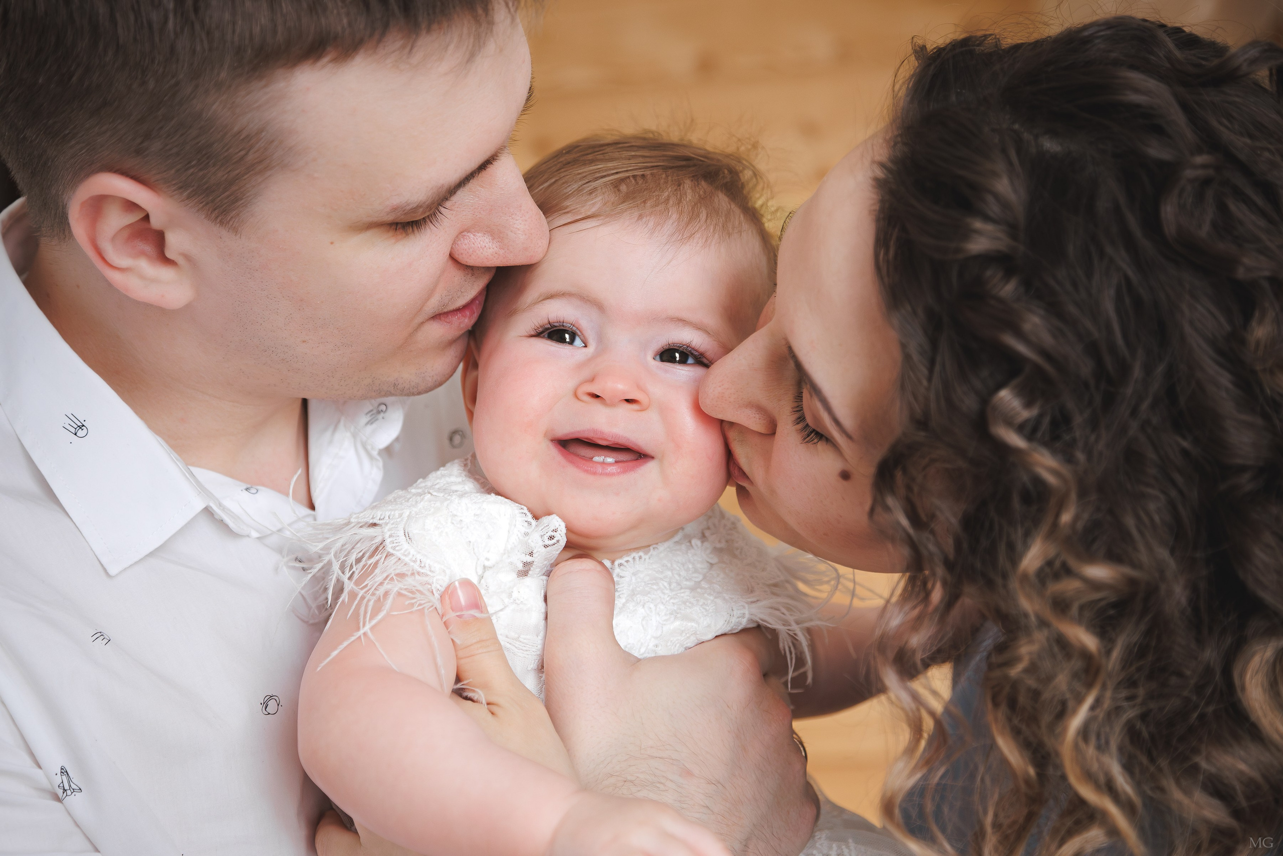 Годовасия. Маша Гонтарь Семейный домашний репортажный фотограф в Санкт-Петербурге