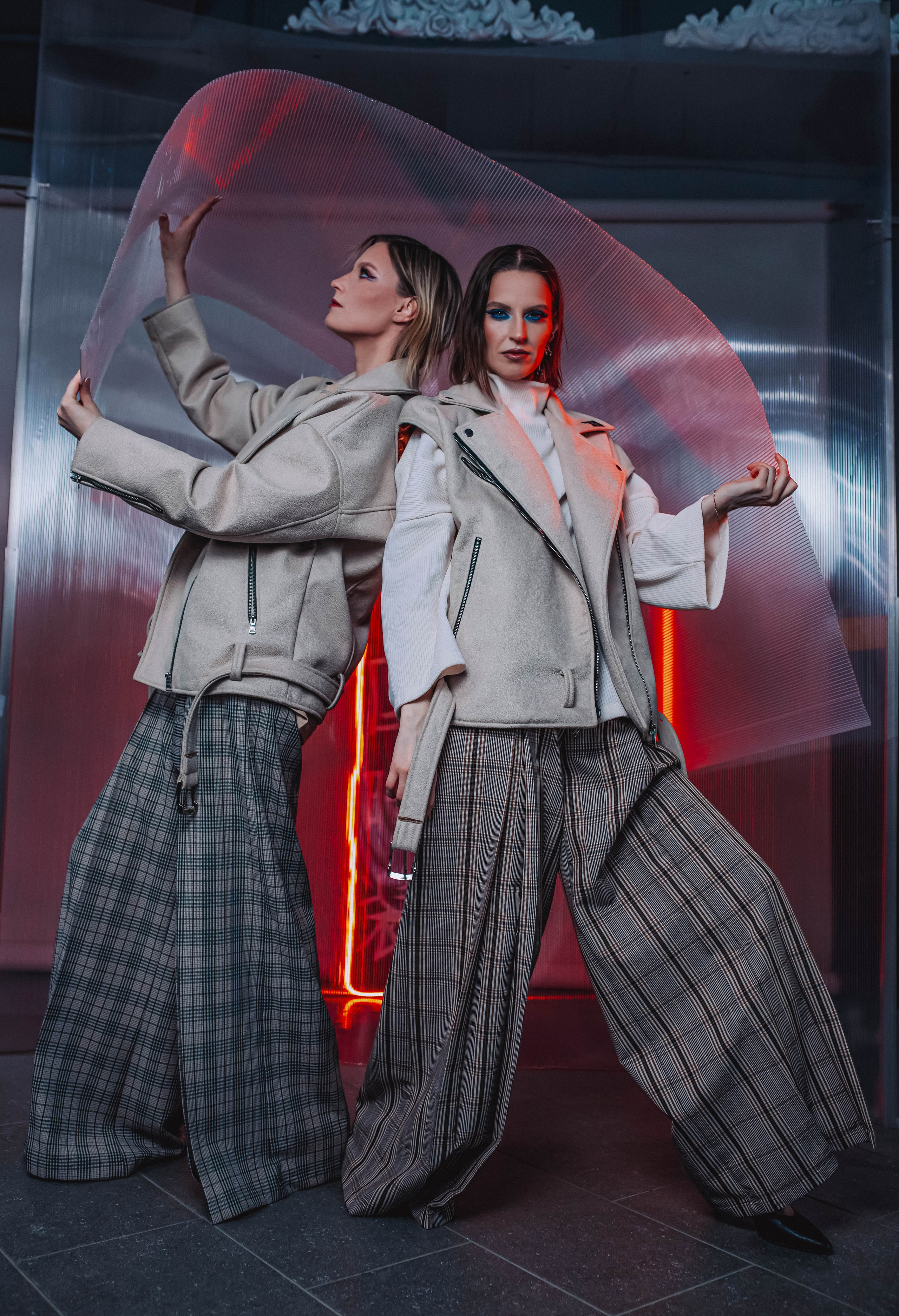 Дизайнерская одежда «Tony Clou». Портретный фотограф в Екатеринбурге Дарья Жужгова