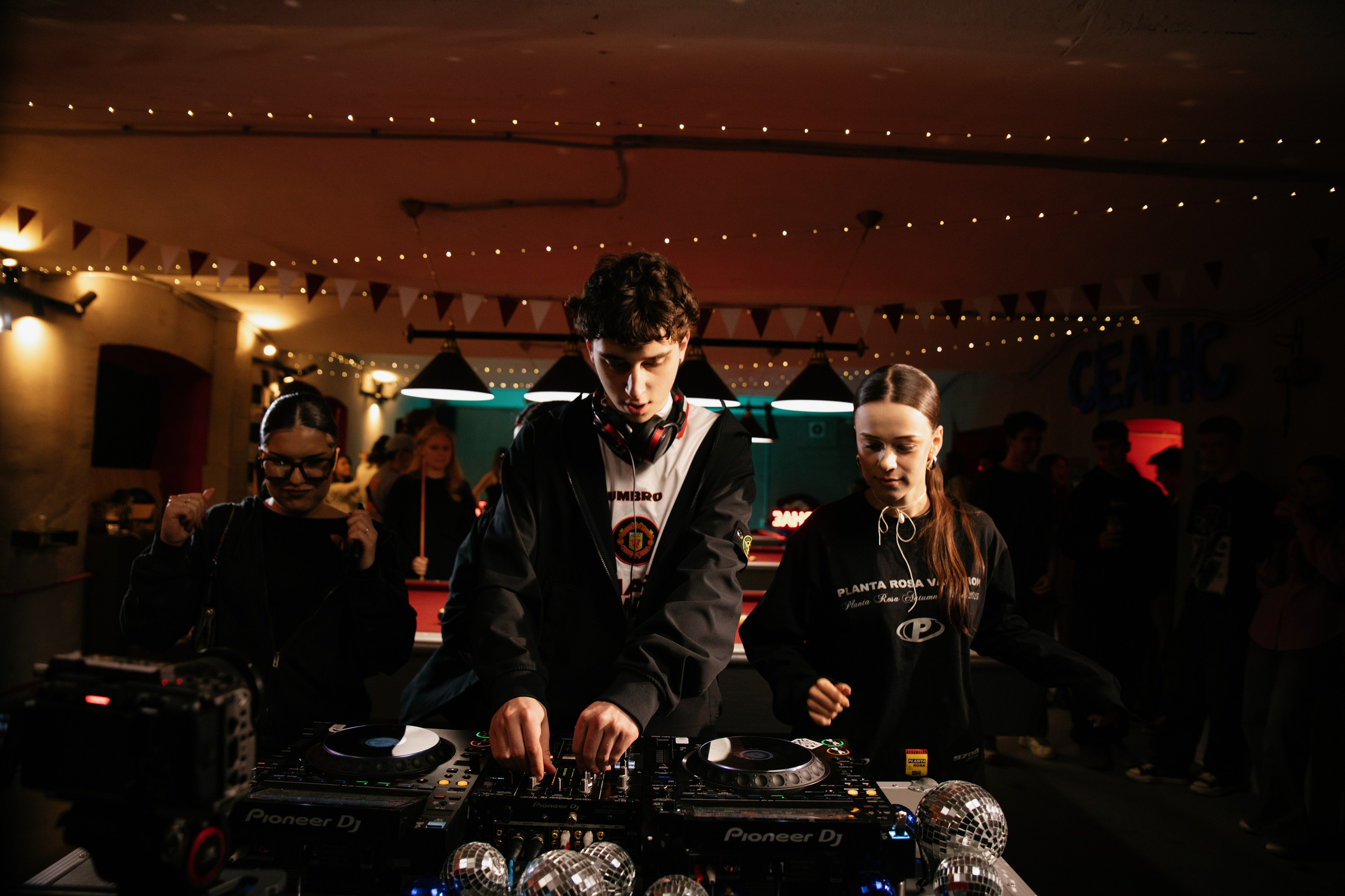 MEGAHOUSE x EIGHTBALL. Репортажный фотограф Блинова Мария