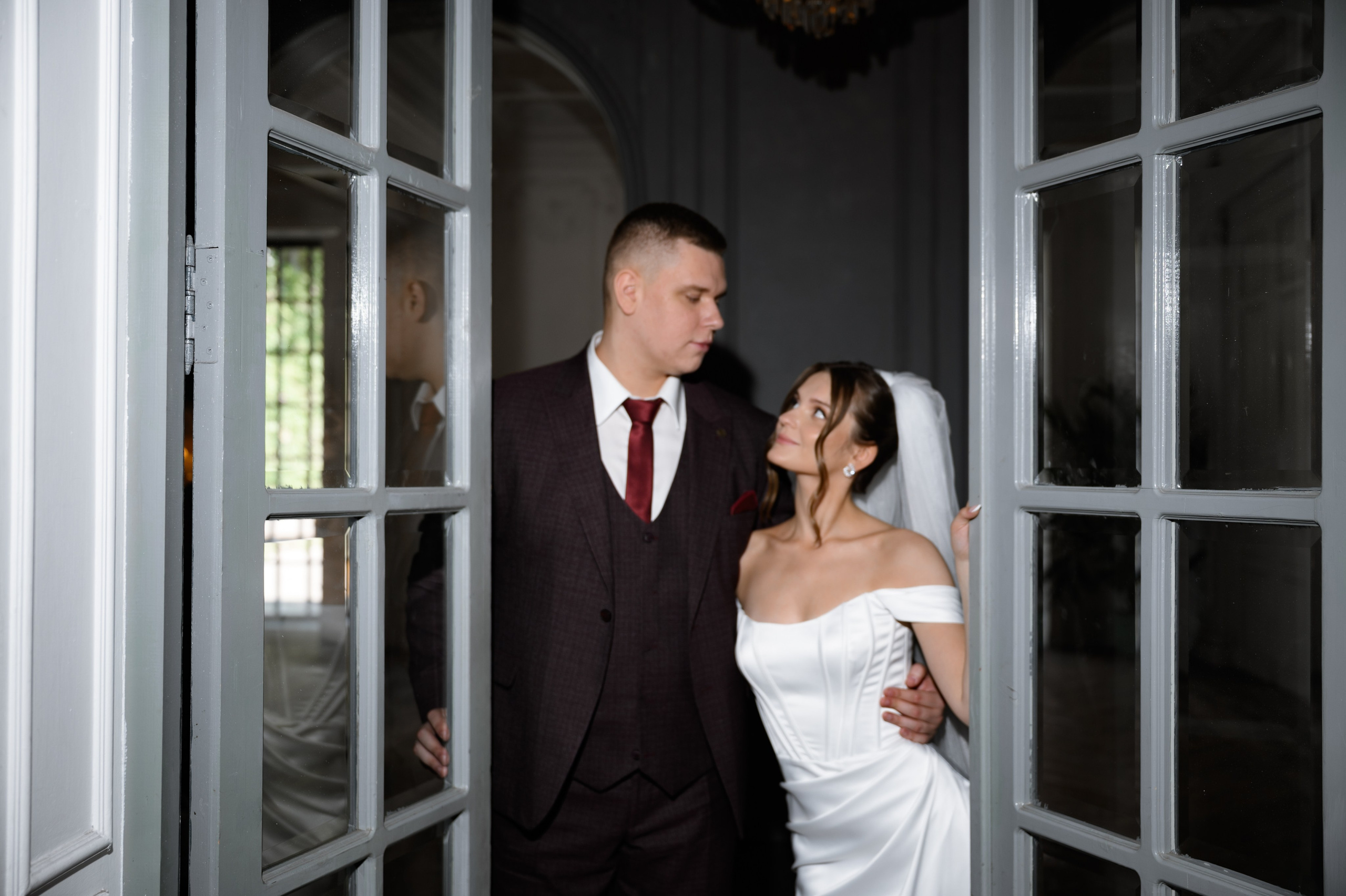 04.09.2024. RETOUCH-HOUSE