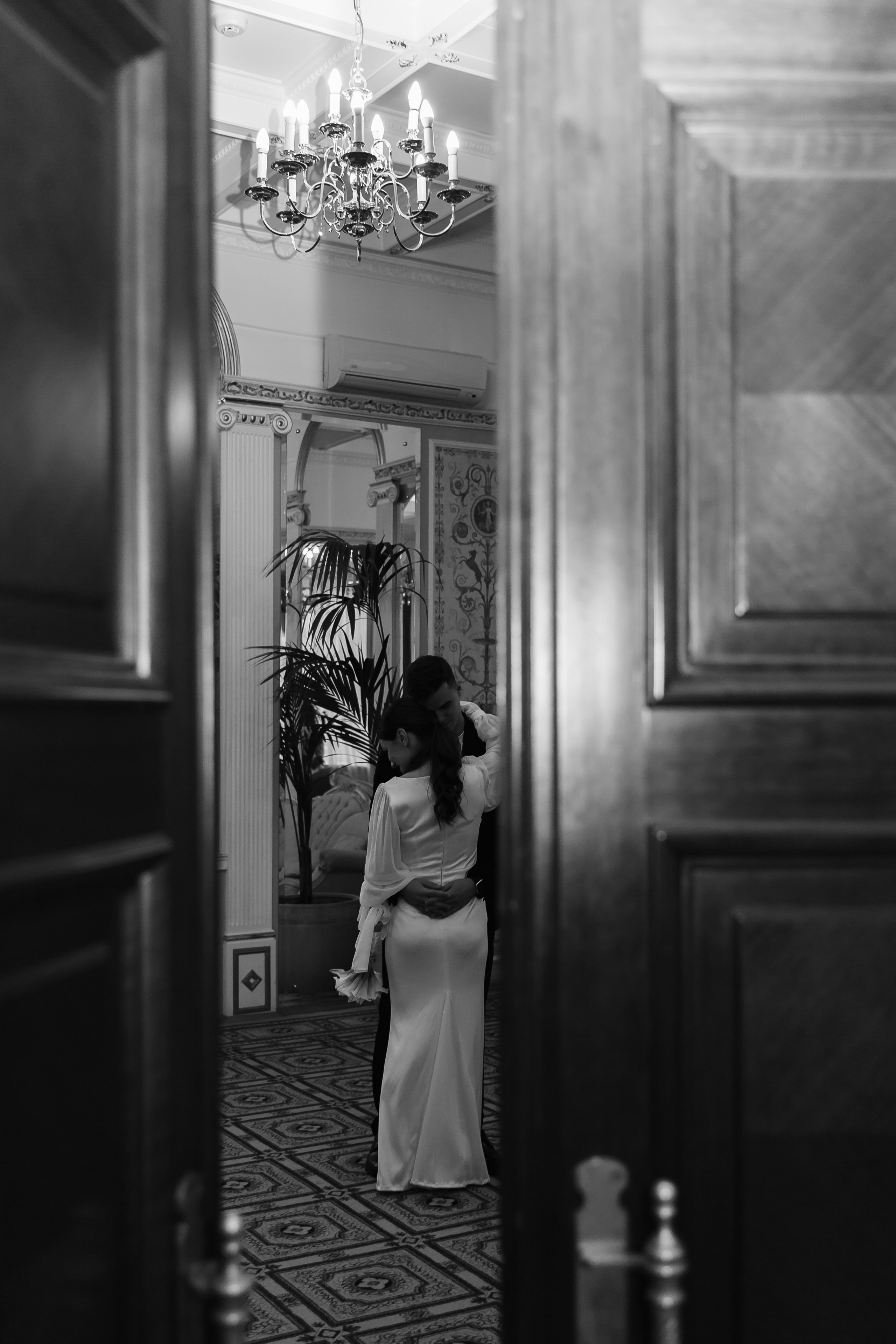 16.09.2024. RETOUCH-HOUSE