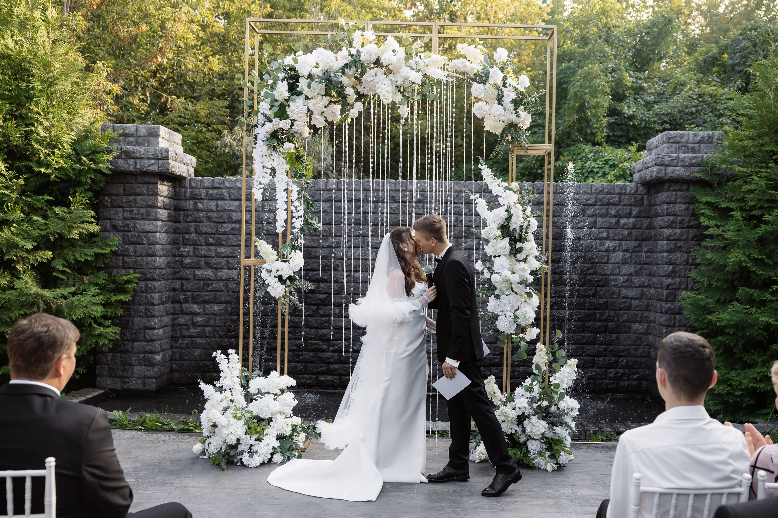 15.08.2024. RETOUCH-HOUSE