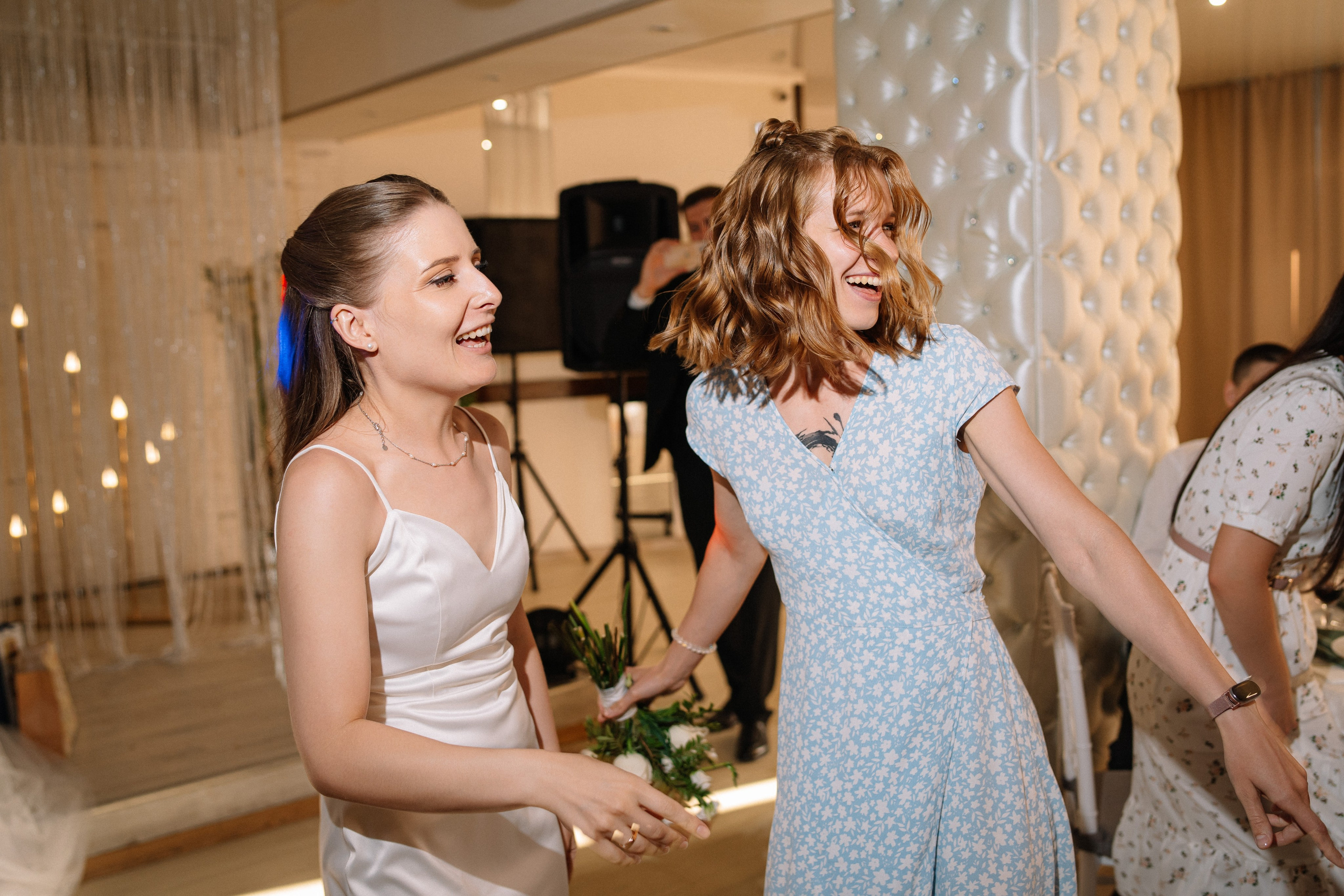 Анастасия и Роман — банкет Времена года. Репортажный (Event) фотограф в Барнауле | Даниил Маркин | Качество и вайб