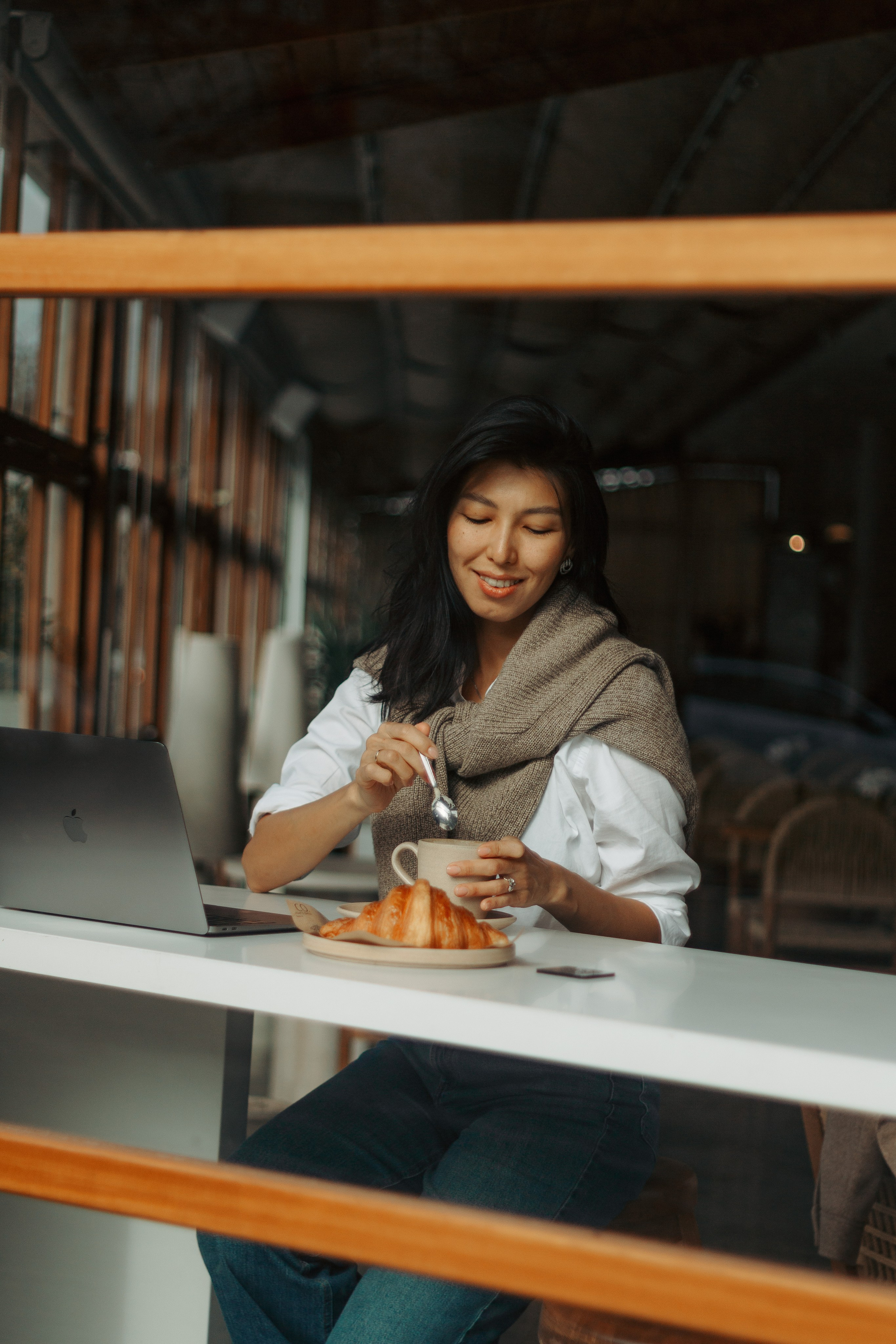 Ralina. İrandek. Fotoğrafçı. İzmir