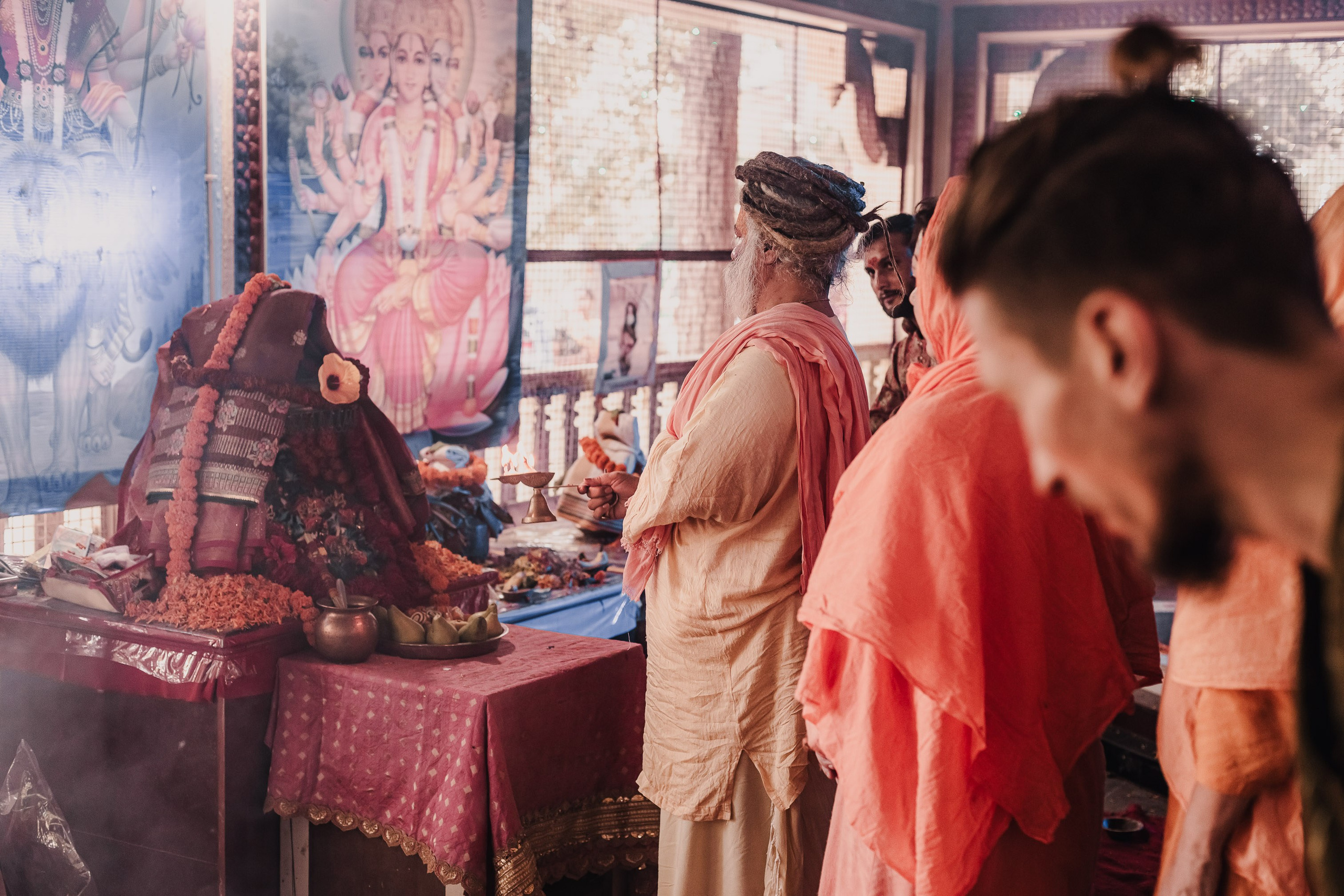 Navaratri yajna at Devraha Baba Ji ashram. Мариам Багдасарян