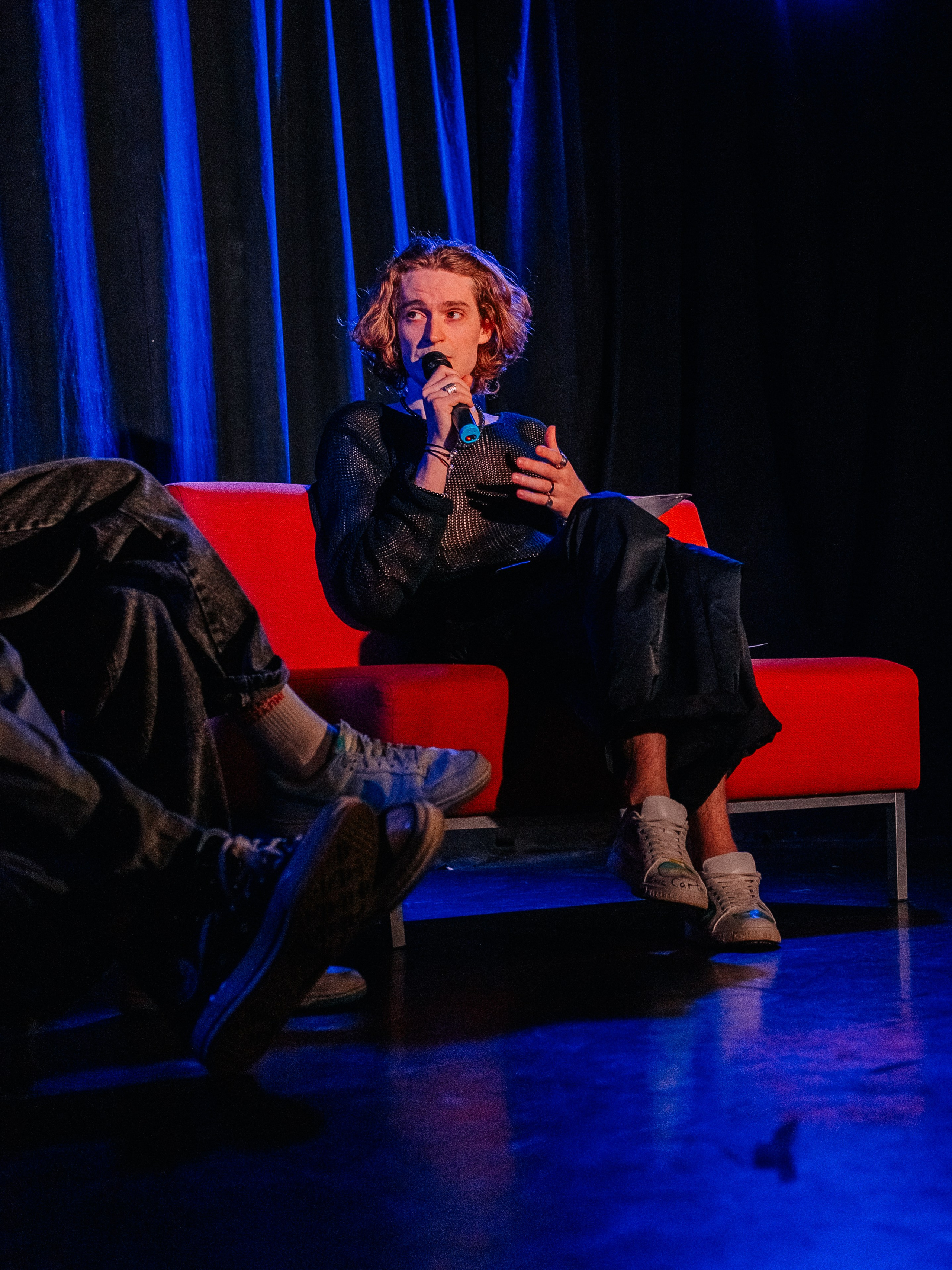 Квартирник «За пределами сюжета». Концертный фотограф Аля Рашпиль