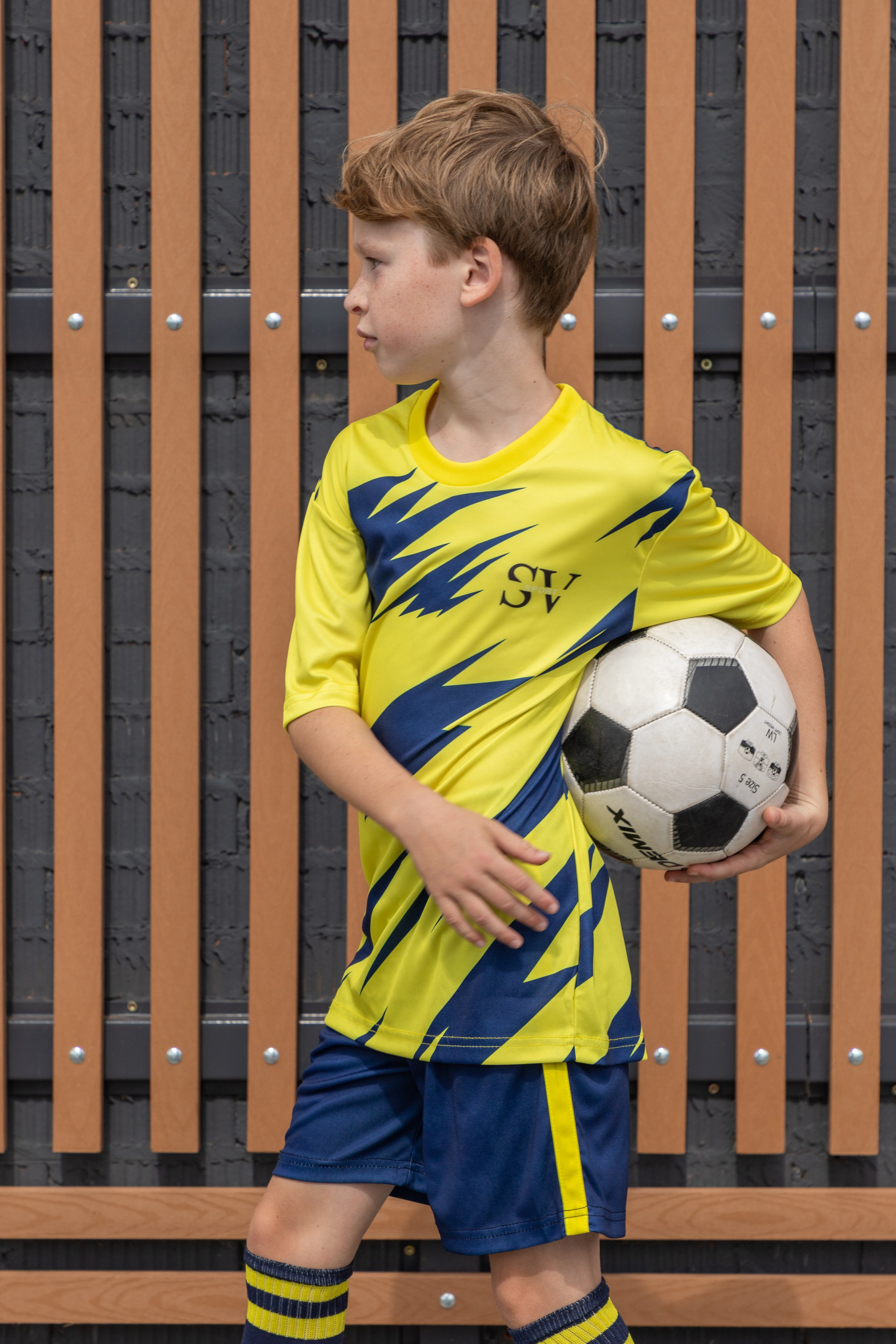 Футбольная форма. Фотограф Денис Лесковский (Тюмень)