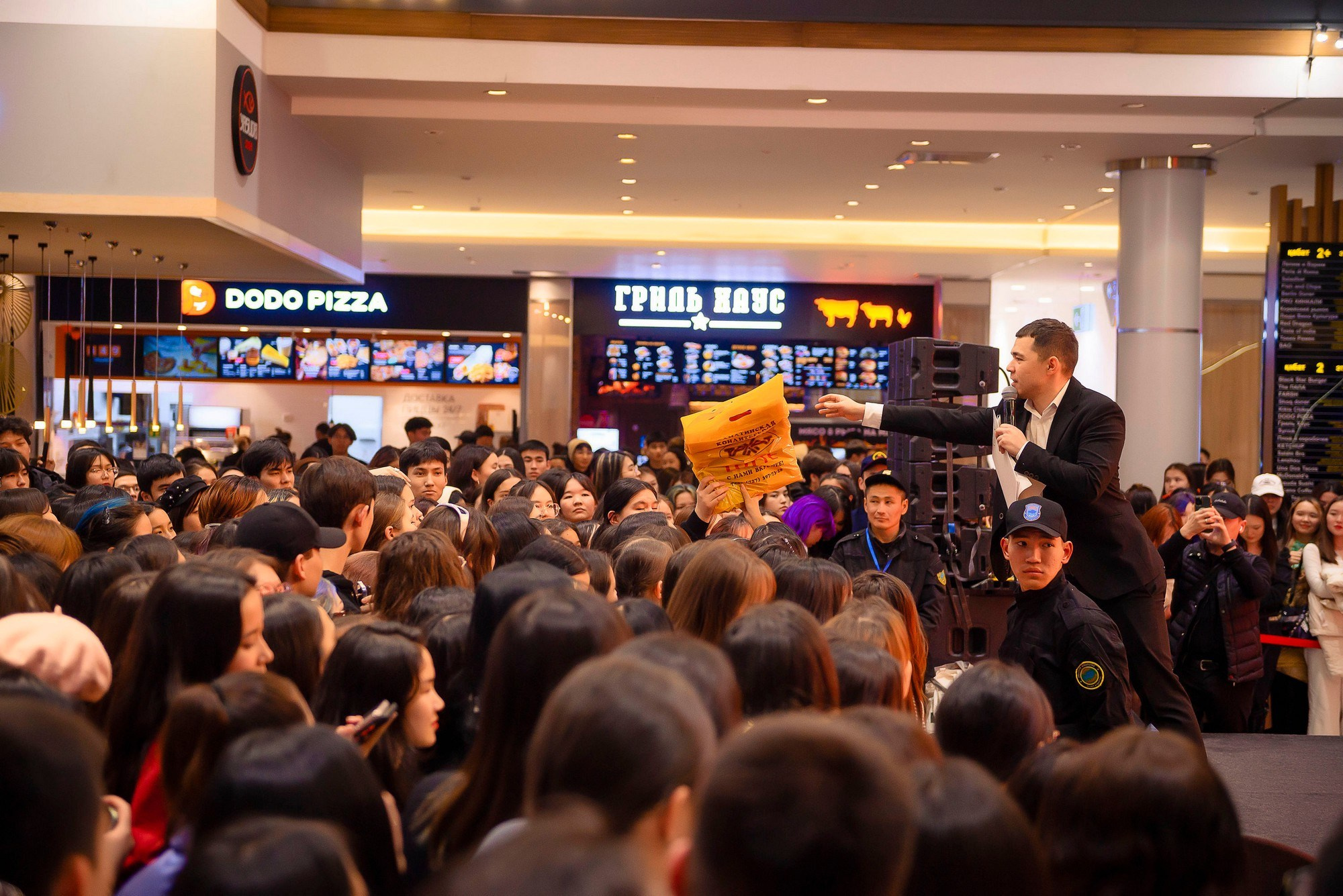 Мероприятия, концерты, фестивали, конференции, эвенты. Интерьерный и репортажный фотограф в Алматы