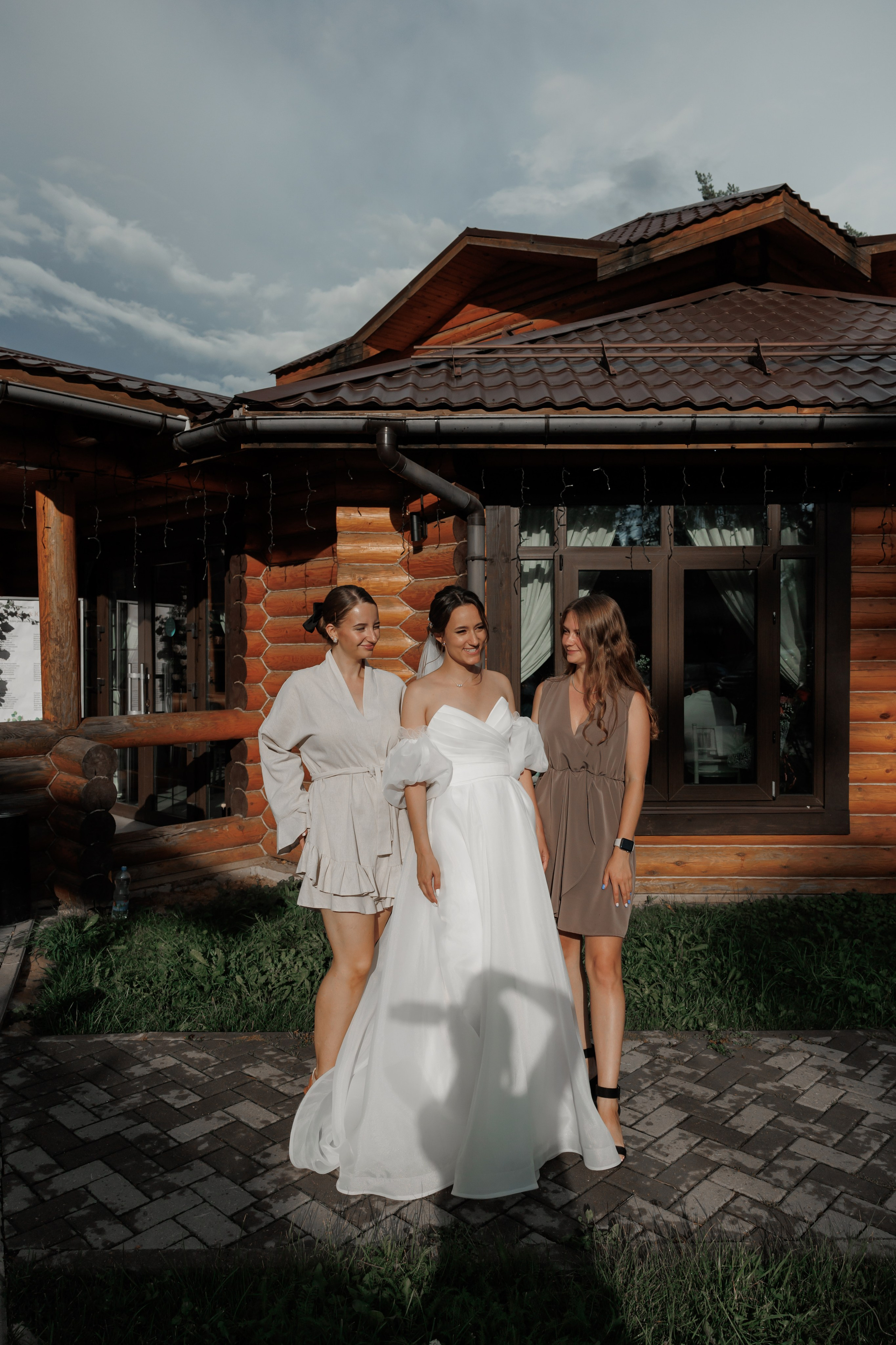 Полина и Дмитрий, загородный клуб «Барин», ЗАГС в г. Пушкино. Свадебный и репортажный фотограф (Москва, Королев и другие)