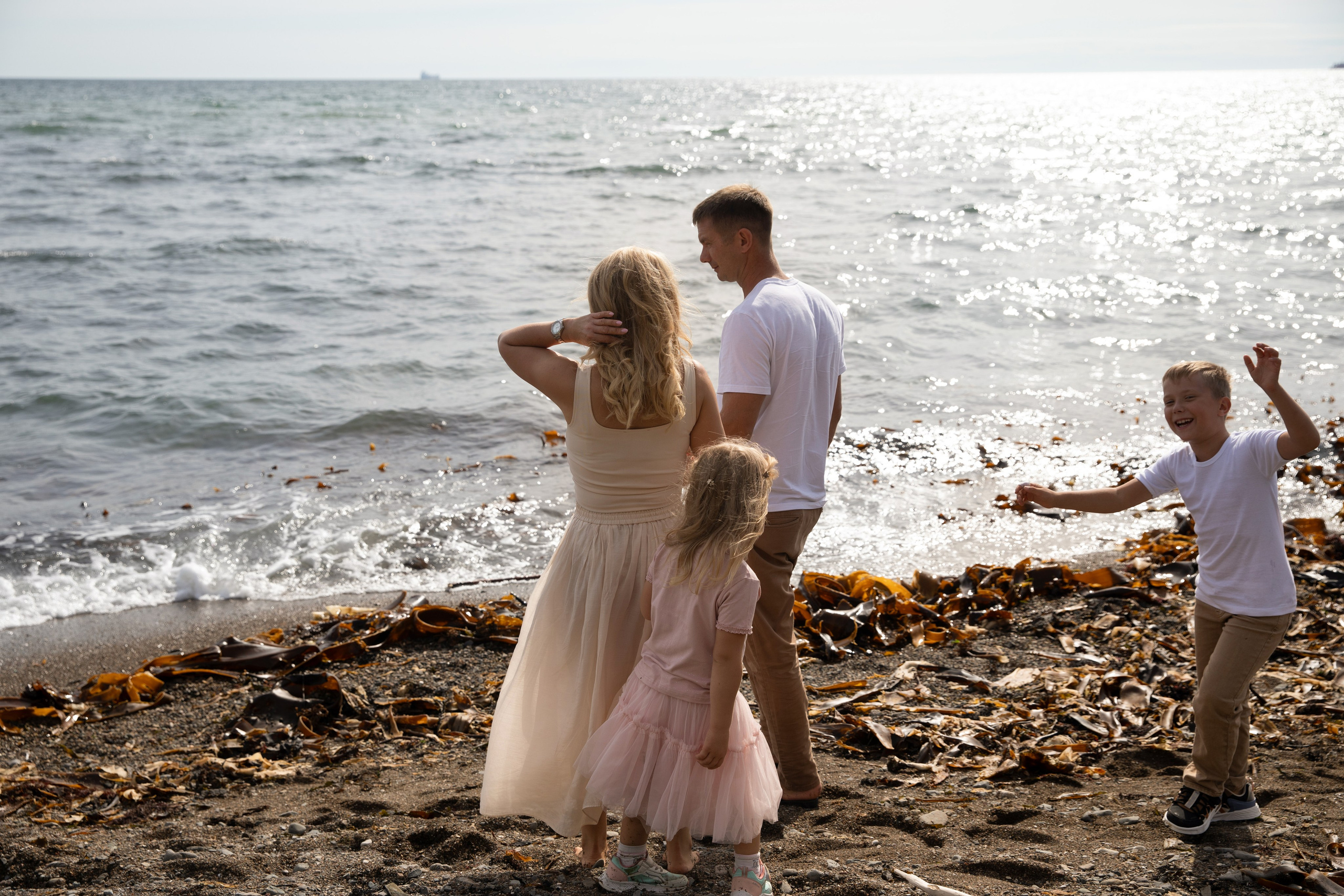 Семейная съемка на море. Сахалин. Корсаков. Фотограф новорожденных, детский фотограф  Москва.Семейная съемка Москва. Семенова Анна