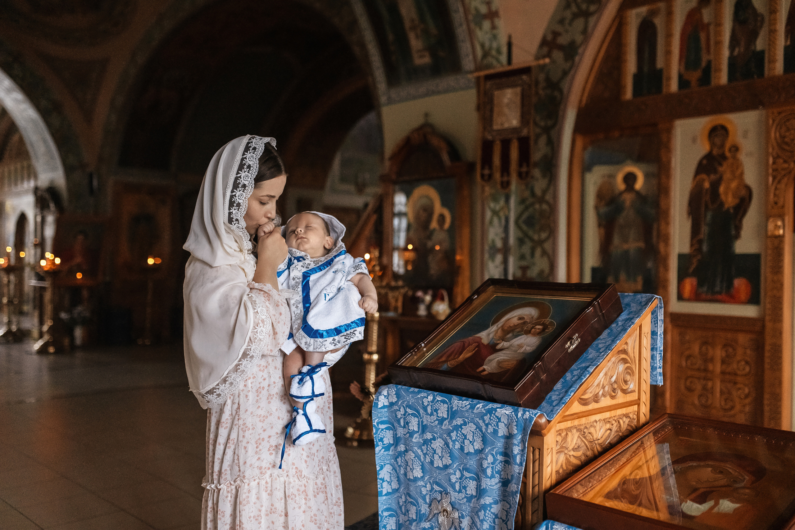 Крещение Геннадия в Звенигороде. Фотограф крещения и венчания ОКСАНА МАЙОРОВА
