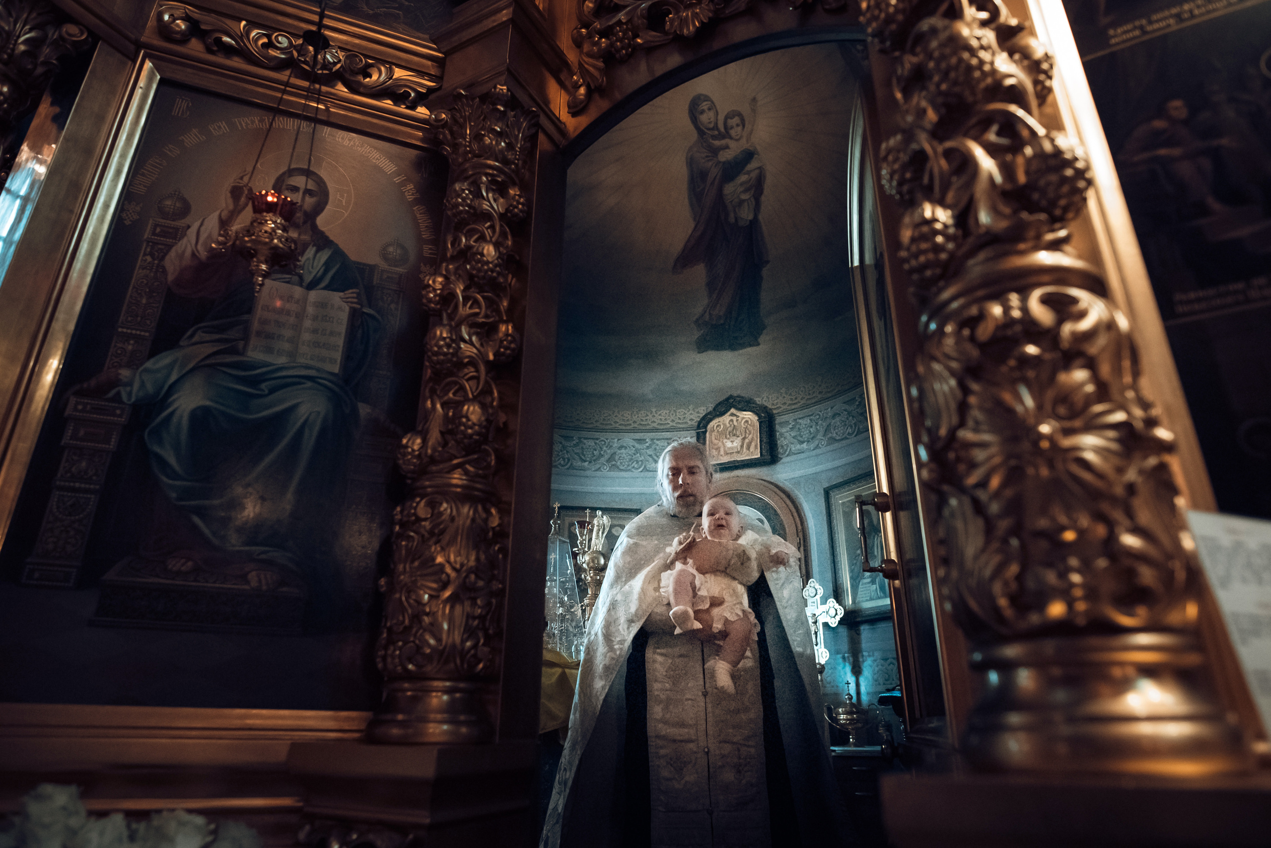 Крещение Марка в храме муч Уара в пос Вешки. Фотограф крещения и венчания ОКСАНА МАЙОРОВА