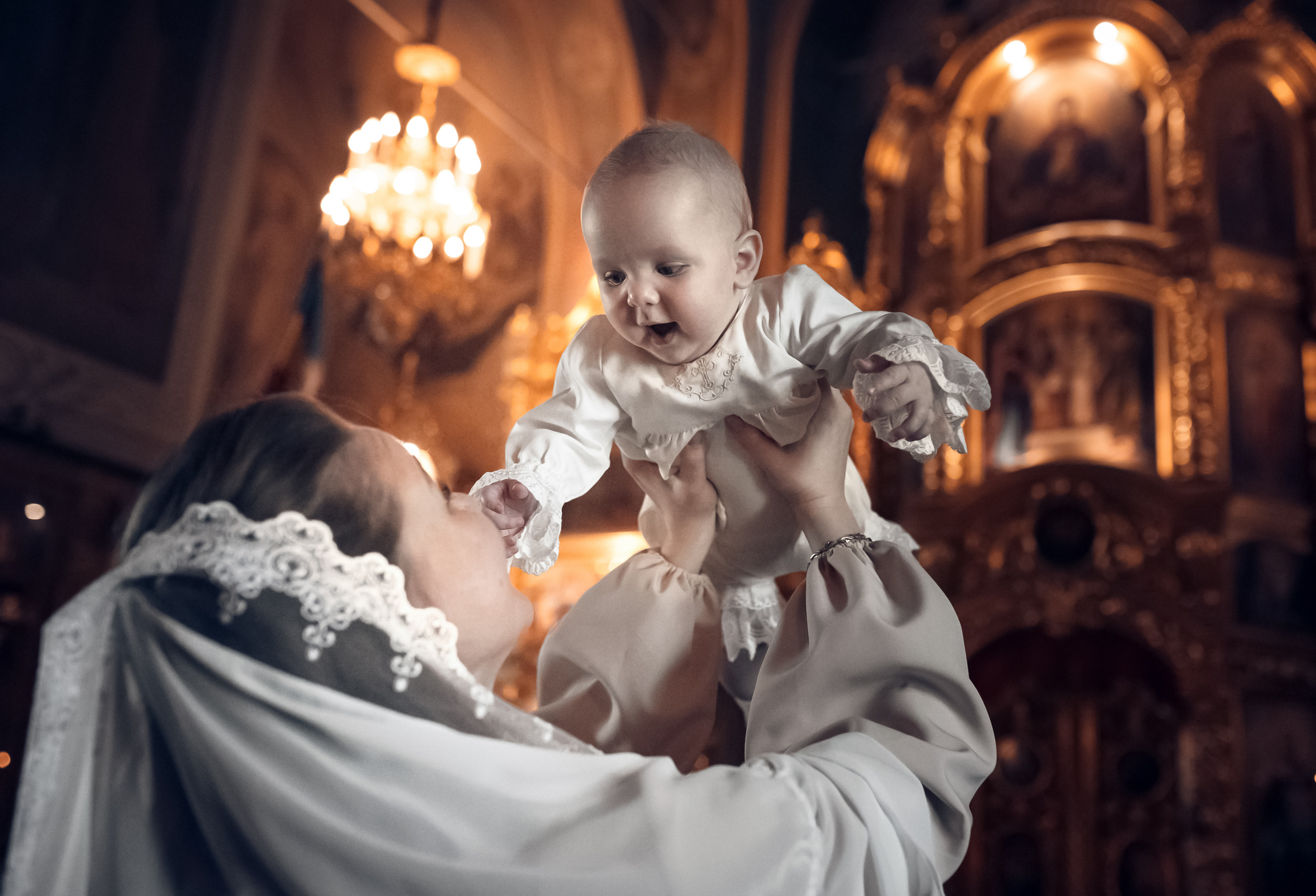 Крещение Марка в храме муч Уара в пос Вешки. Фотограф крещения и венчания ОКСАНА МАЙОРОВА