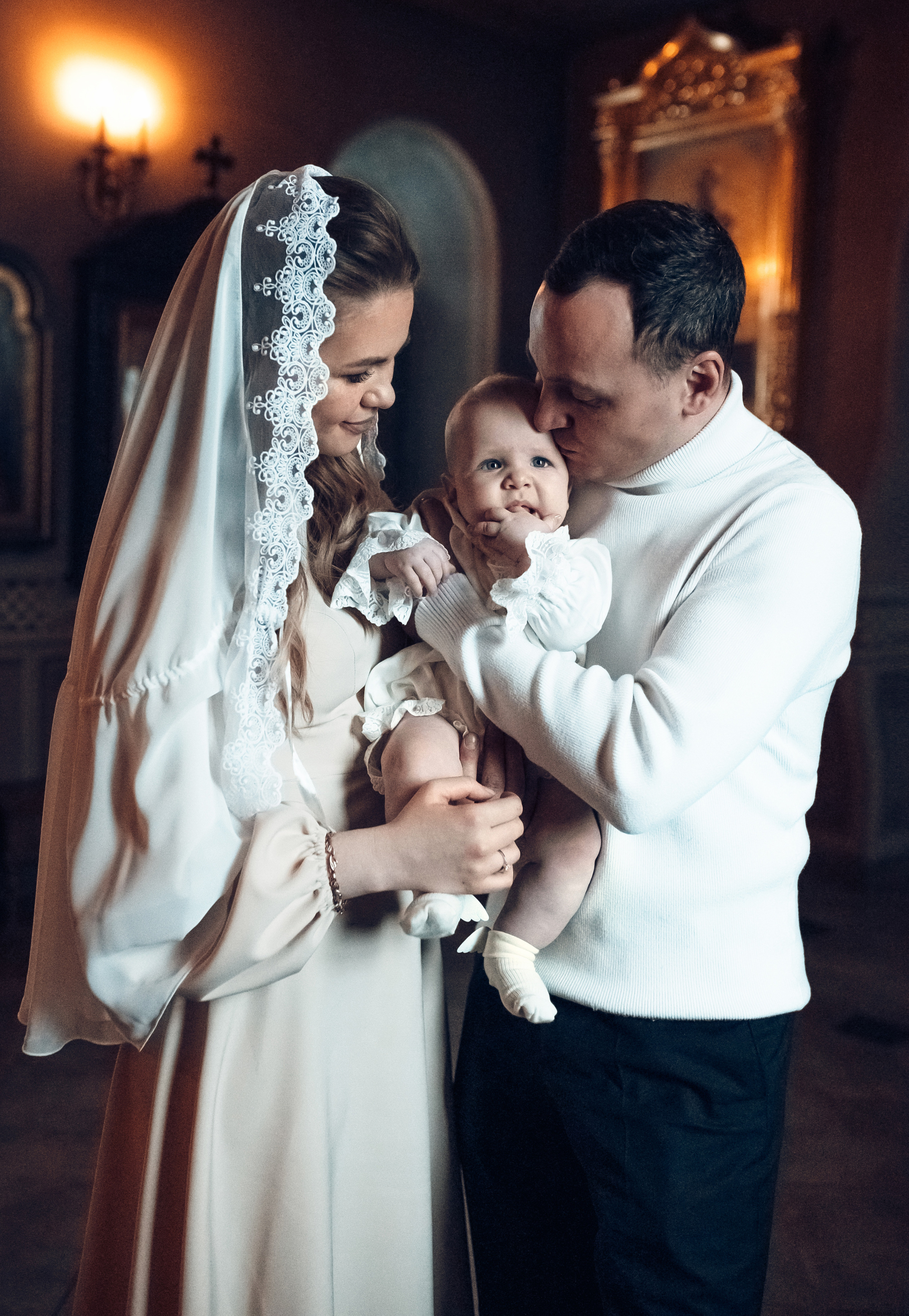 Крещение Марка в храме муч Уара в пос Вешки. Фотограф крещения и венчания ОКСАНА МАЙОРОВА