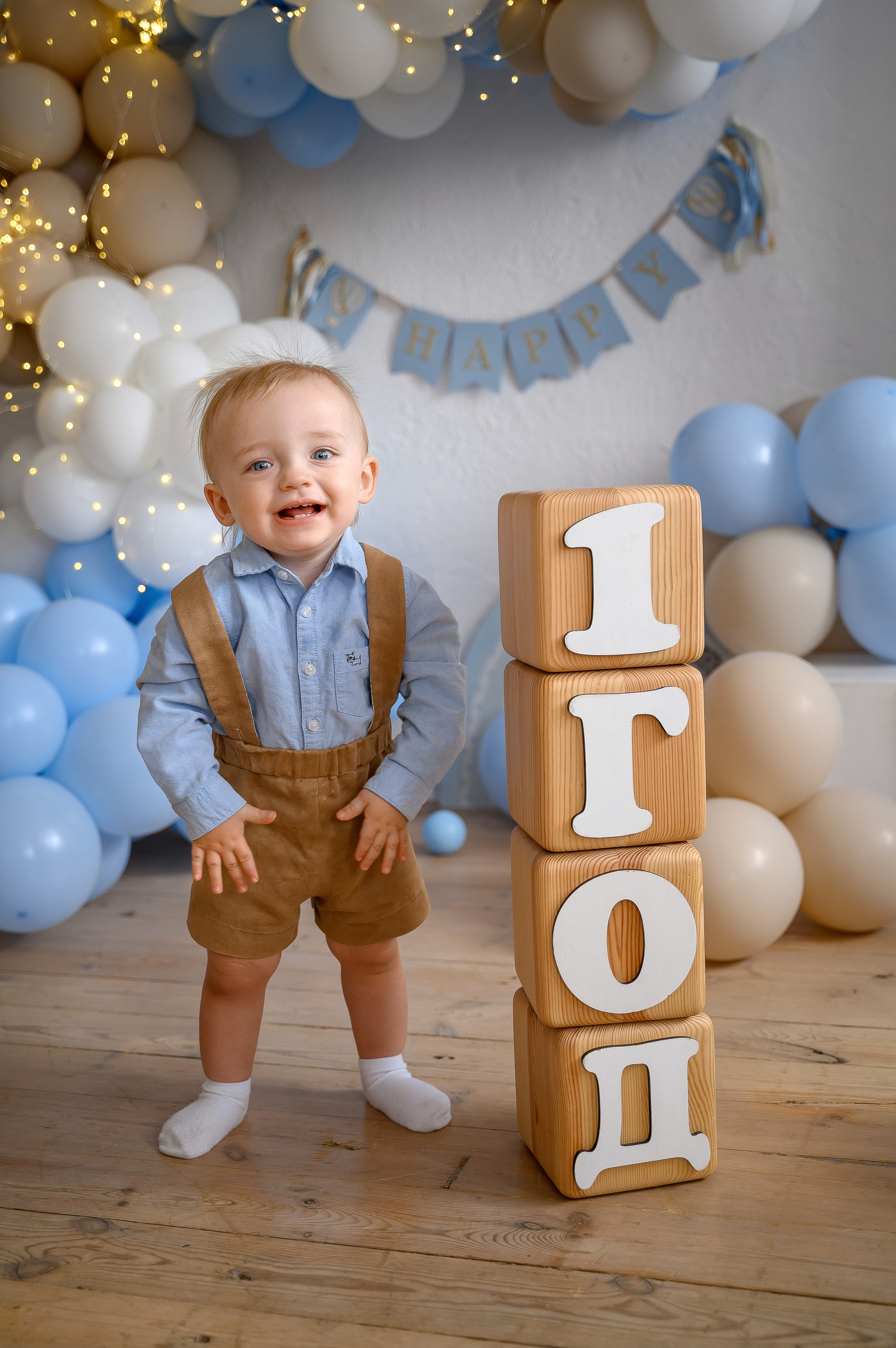 Годовасики)). Фотограф Каменск-Уральский Алена Обвинцева (фото новорожденных, в ожид