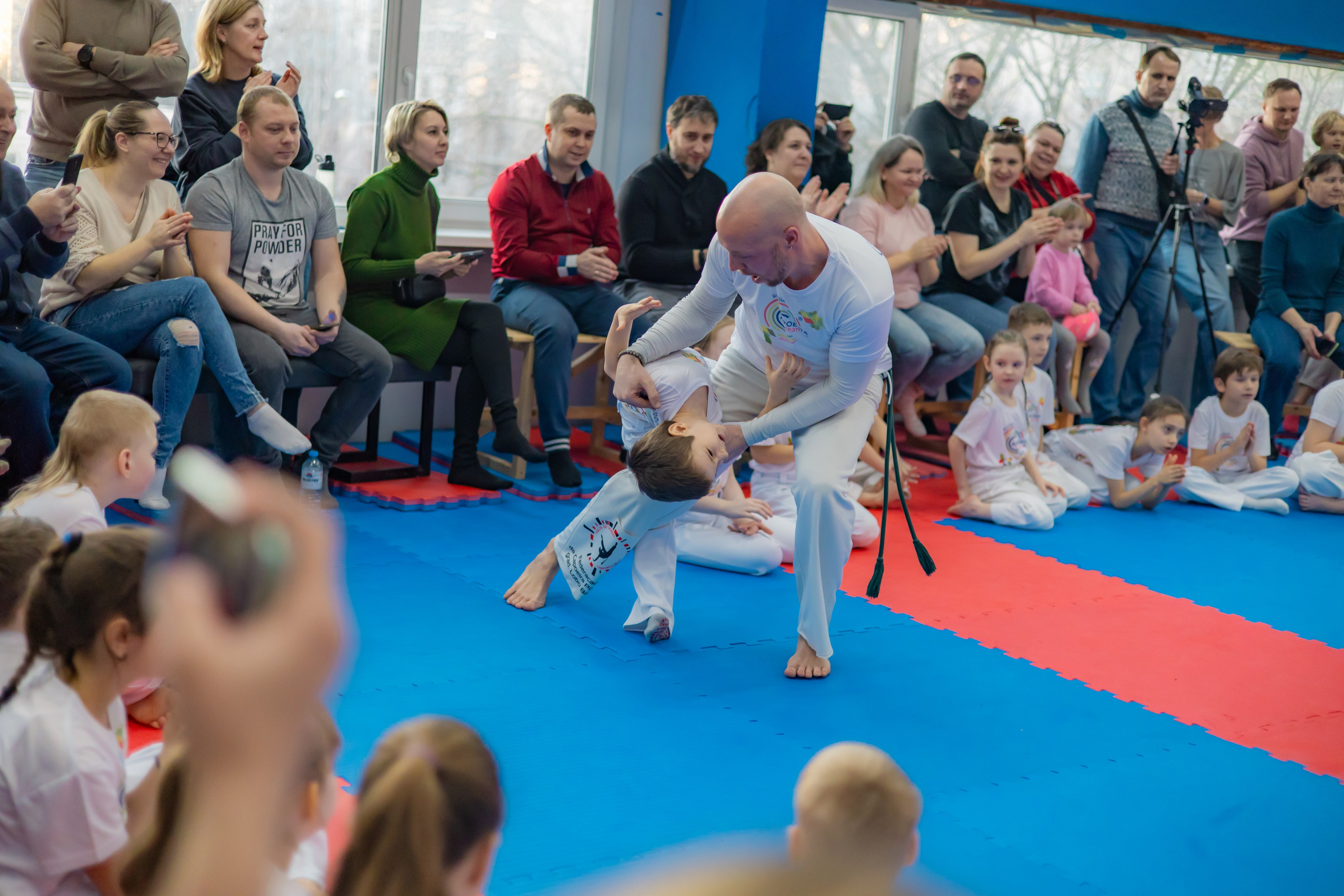 Капоэйра 2 Церемония вручения и смены поясов в Зеленограде. Детский и семейный фотограф Евгения Вахнеева Москва Зеленоград