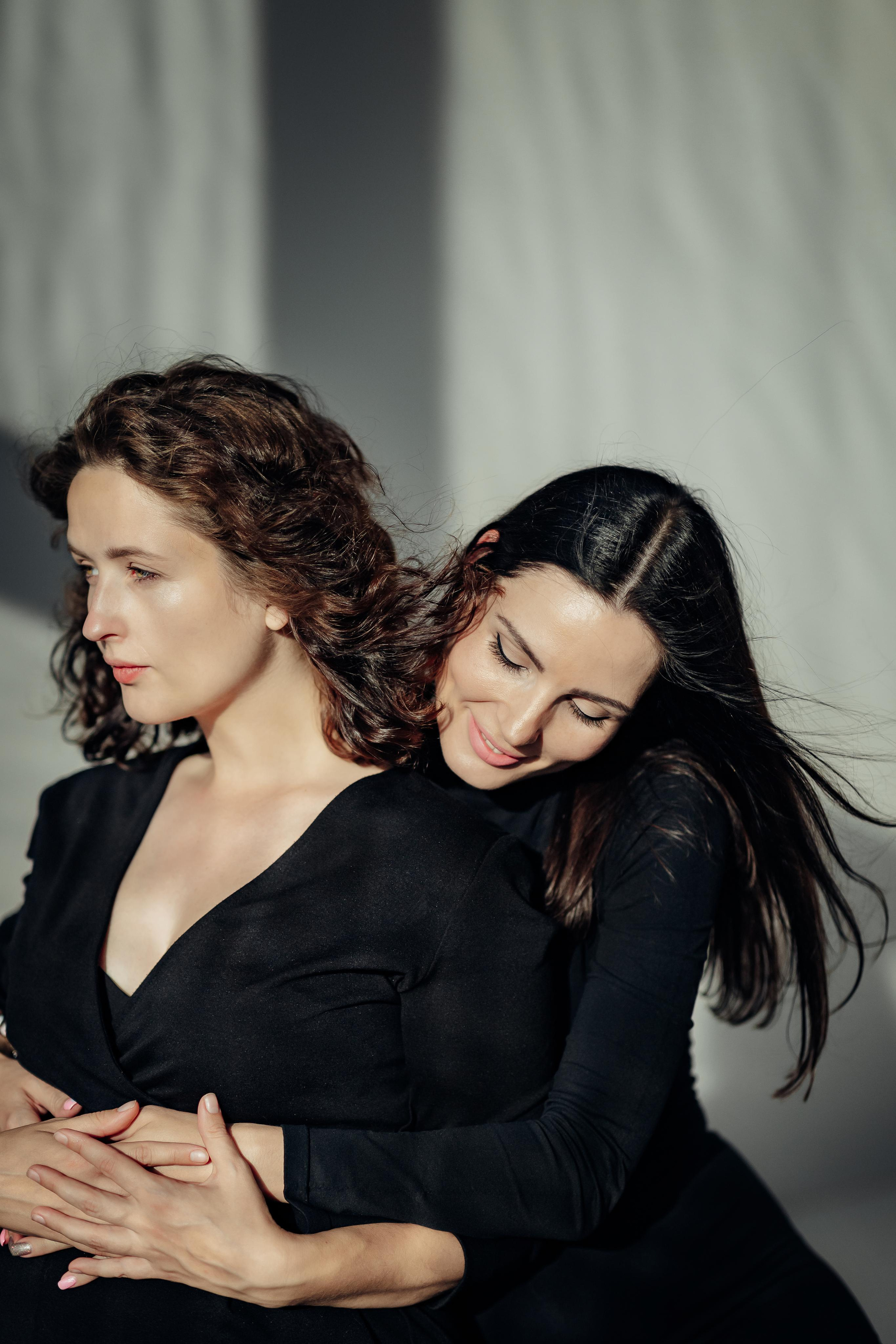 Две сестры и два новых белоруса