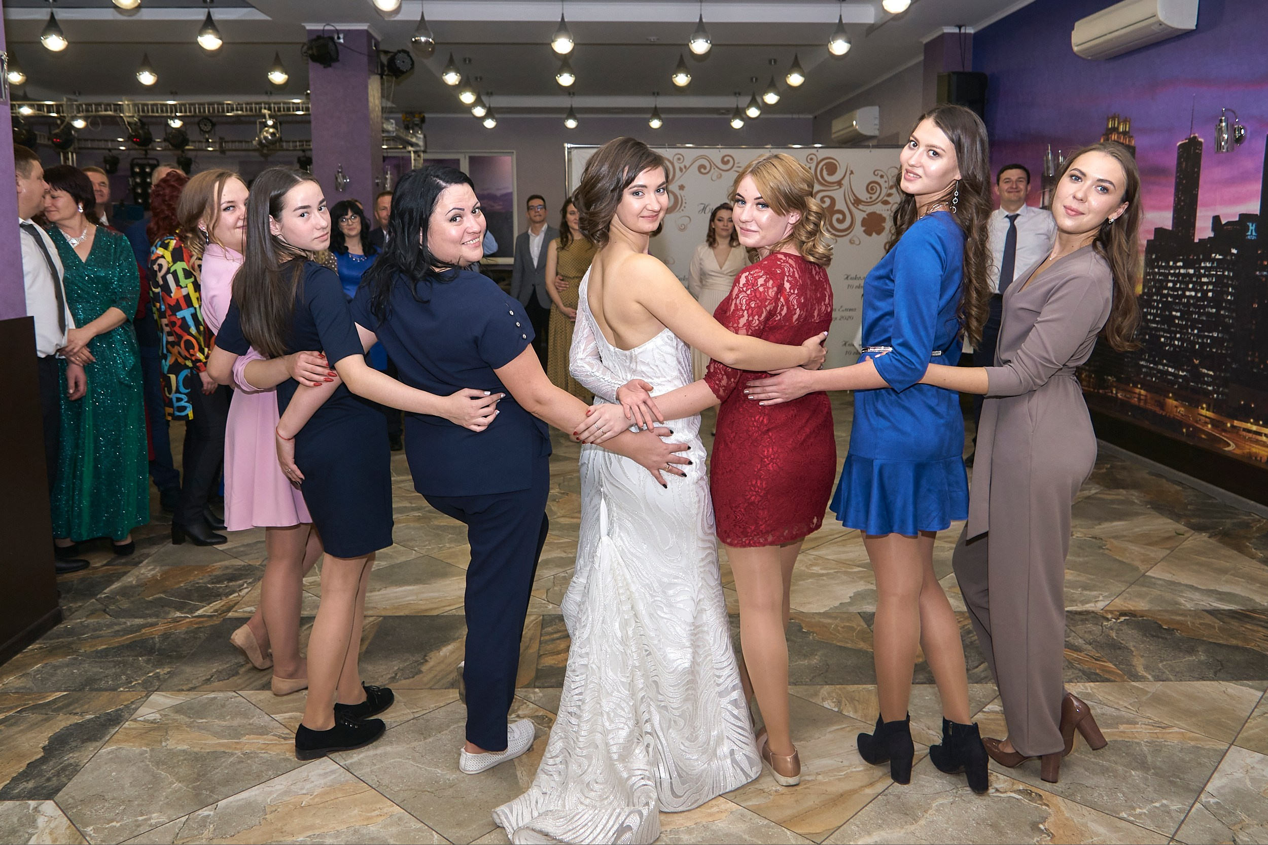 Осенняя свадьба. Семейный фотограф Владимир Просвиркин. г. Самара