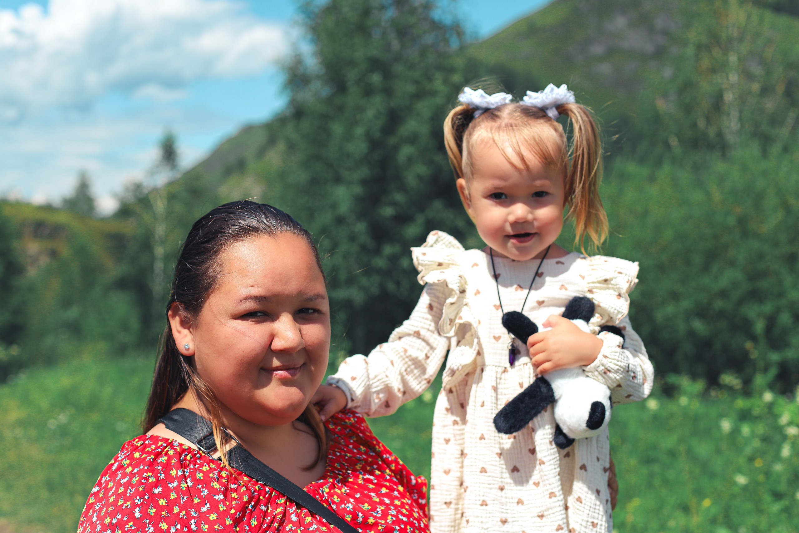 Антонида с дочками. Фотограф Нина Брандт в Горном Алтае