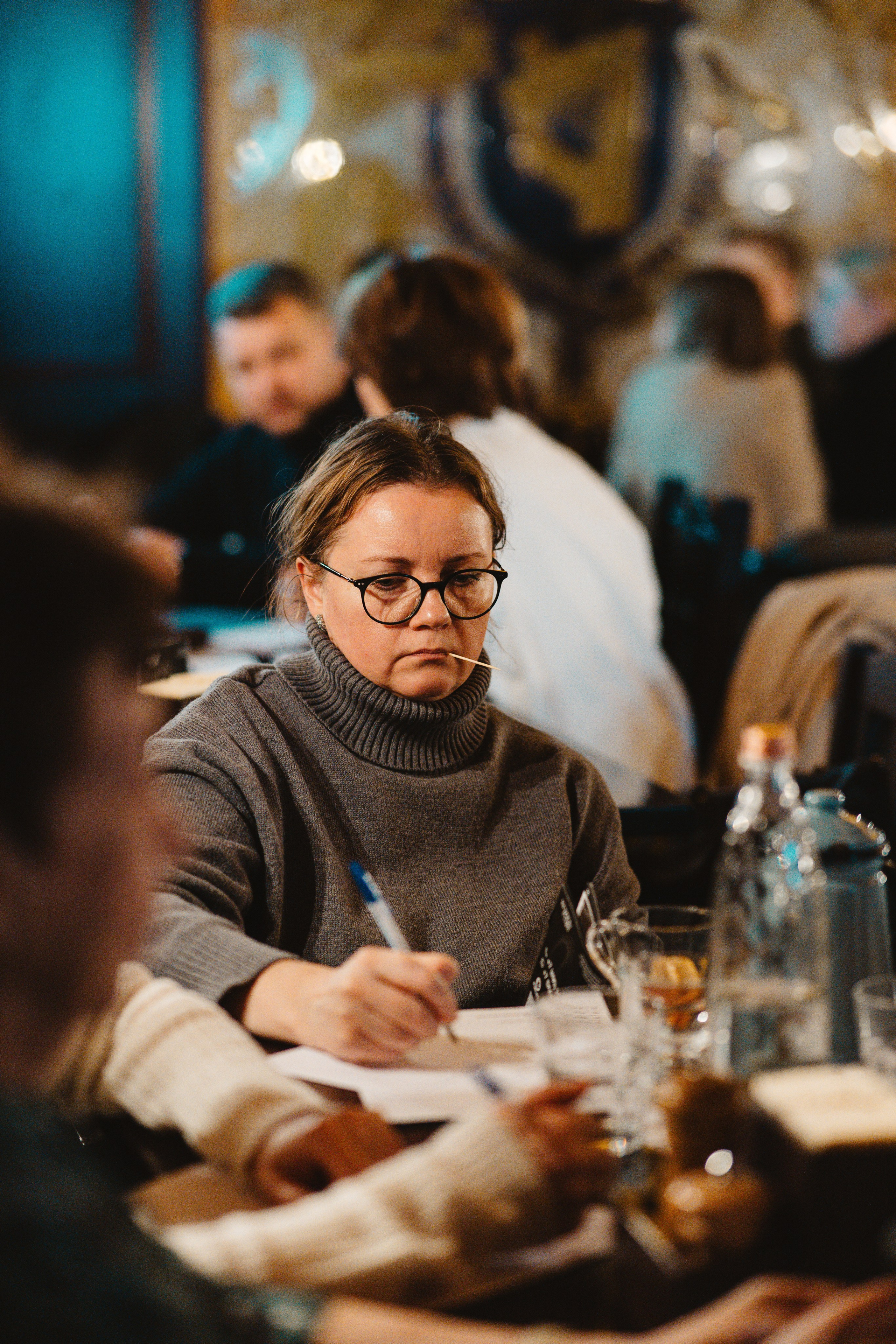 Intellectual games. Я занимаюсь событийной, свадебной, товарной, студийной… фотографией