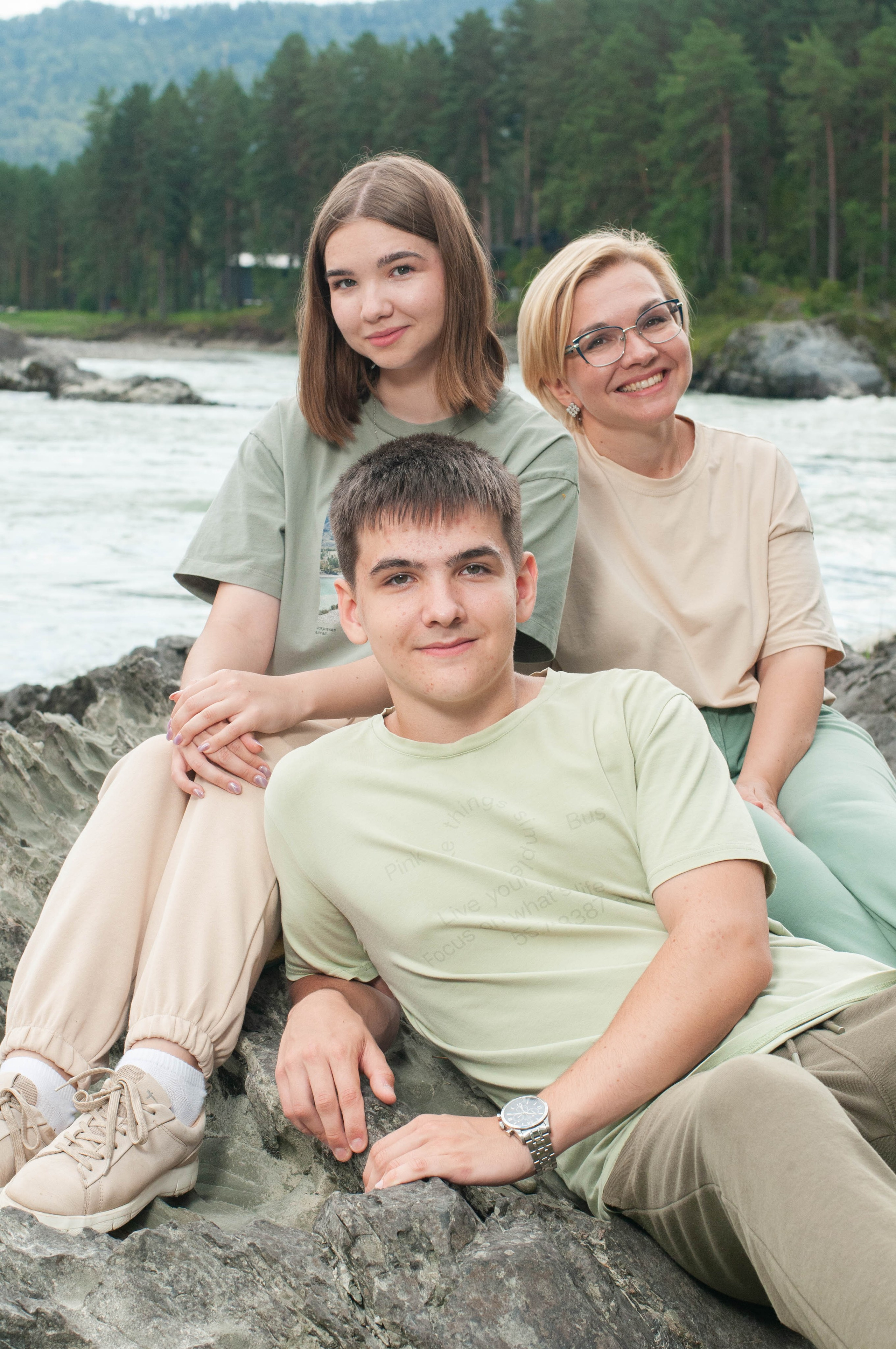 Семейные и детские портреты. Портретный фотограф в республике Алтай Юлия Шевченко