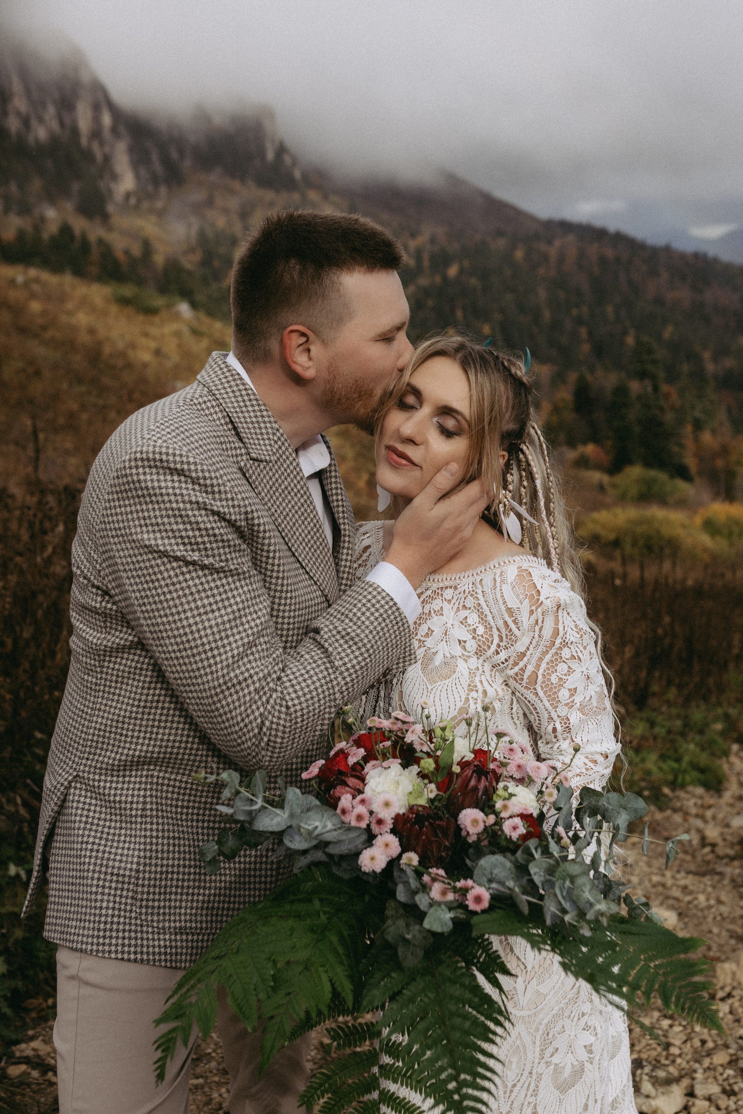 Лаго Наки. Семейный и свадебный фотограф в Краснодарском крае и РА Юлия Голуб