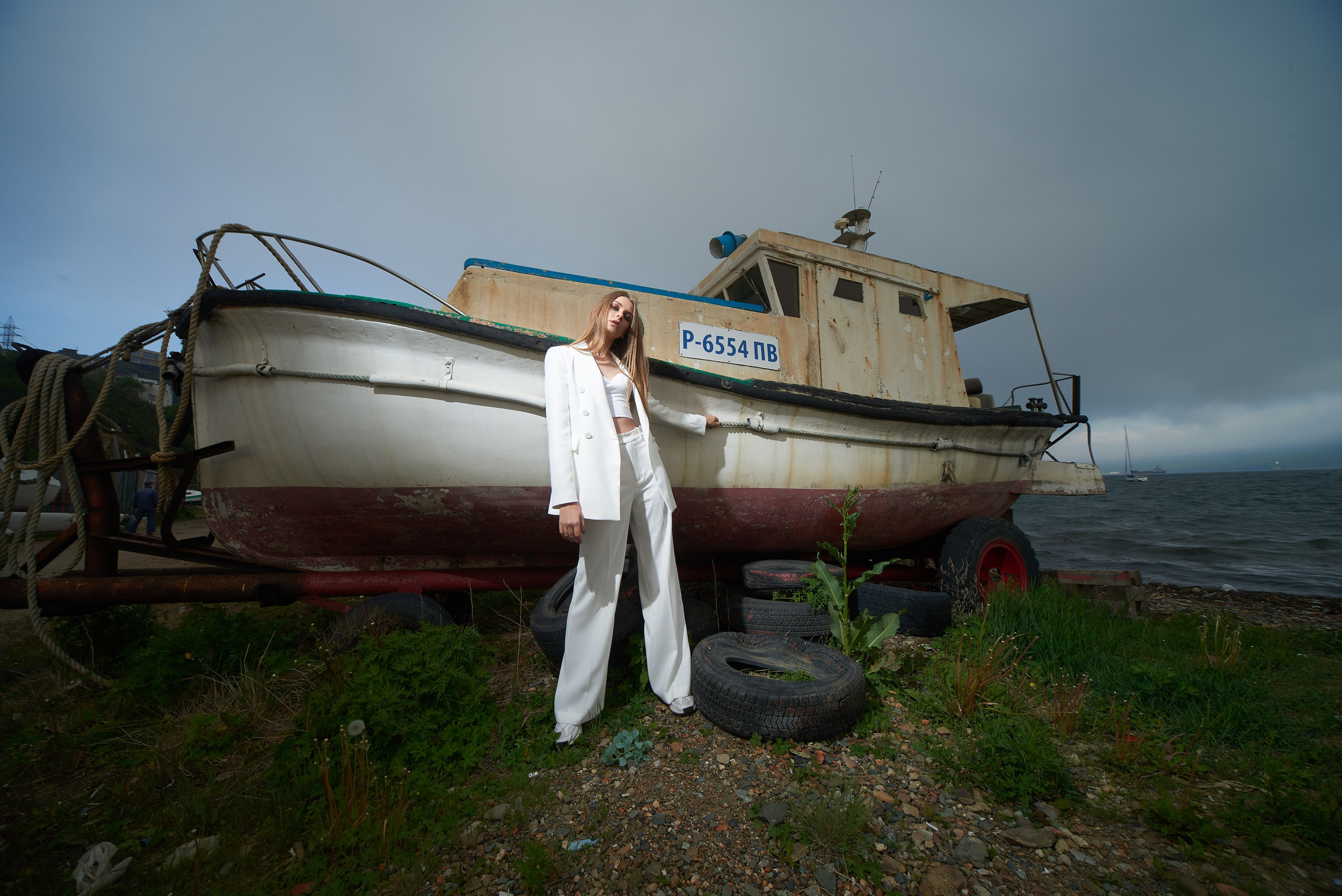 Импульсный свет на улице