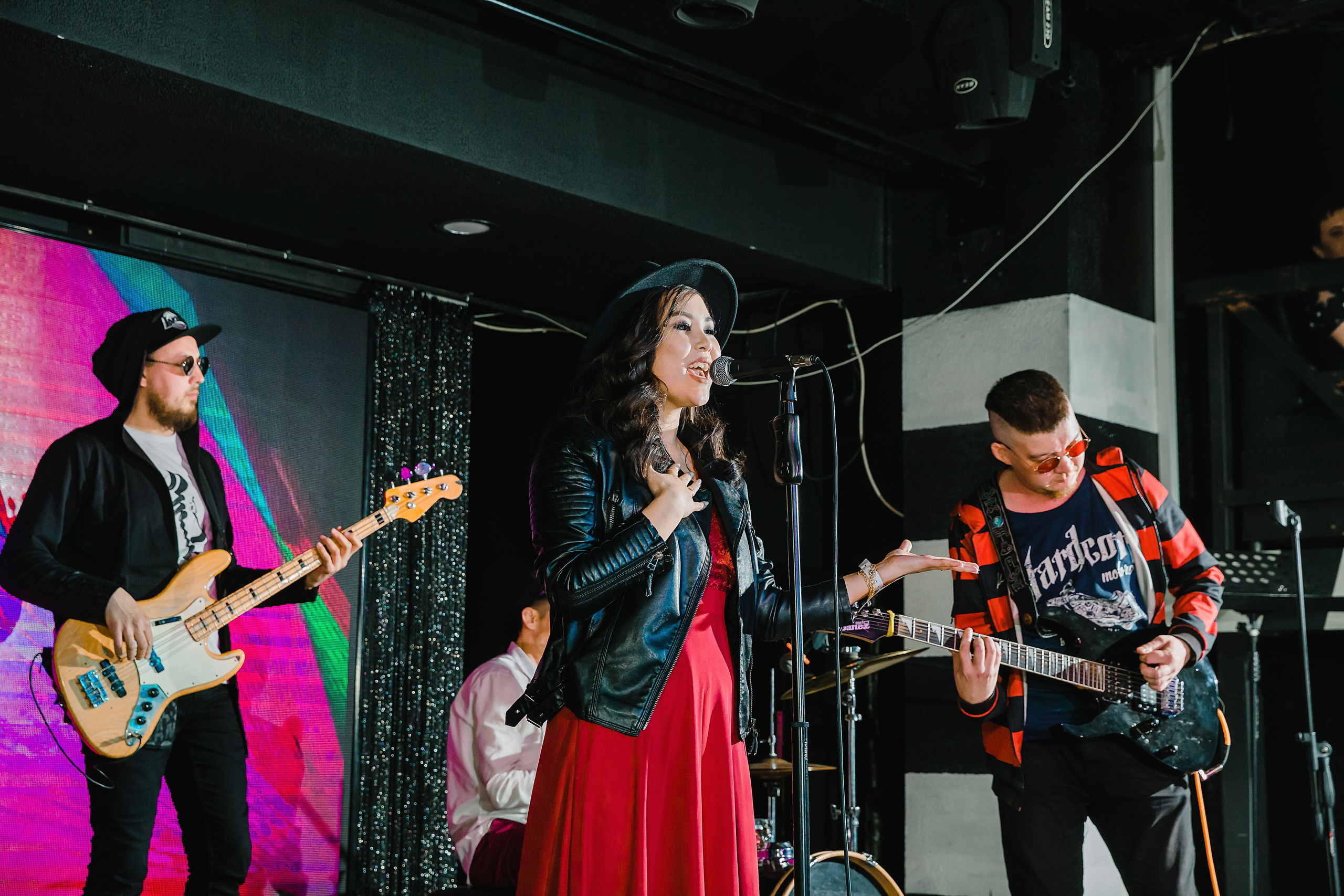 Шоу Талантов Миссис Бурятия. Фотограф и видеограф в Улан-Удэ: Аюна Габагуева и Артём Шаханов