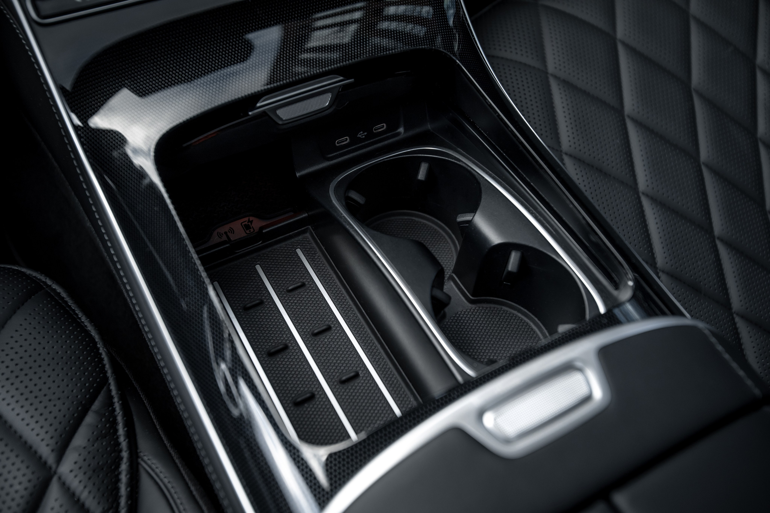 W223. Автомобильный фотограф в Москве Андрей Емельянов