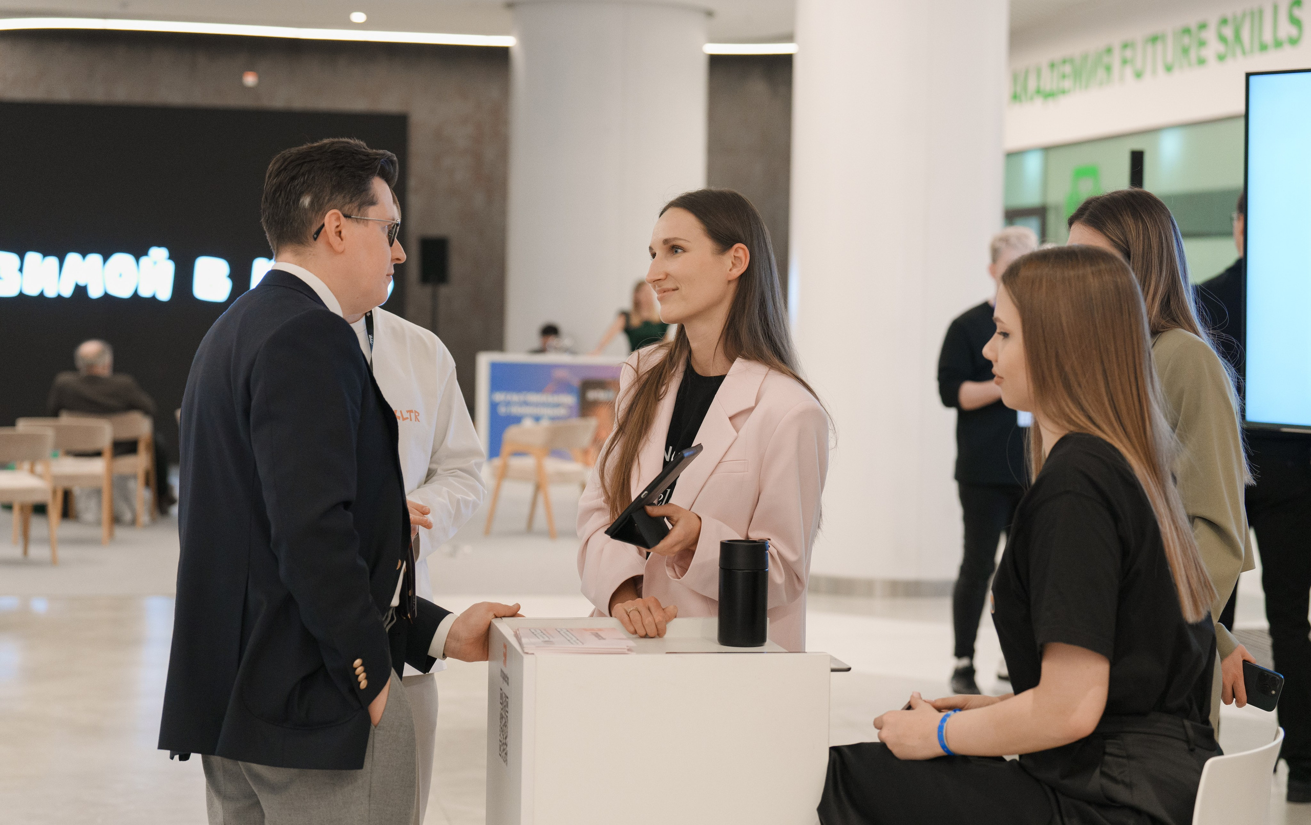 Пленарное заседание в МГУ. Yankovski_001