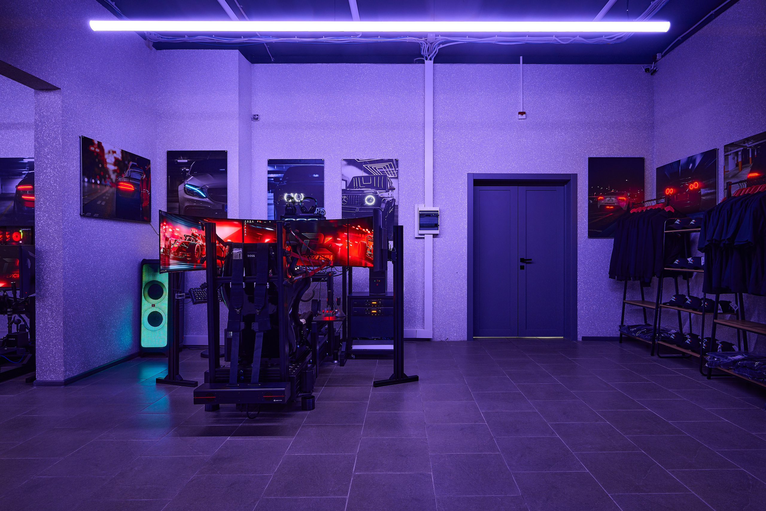 РЕЙСИМ Гоночные автосимуляторы. Интерьерный фотограф в Краснодаре