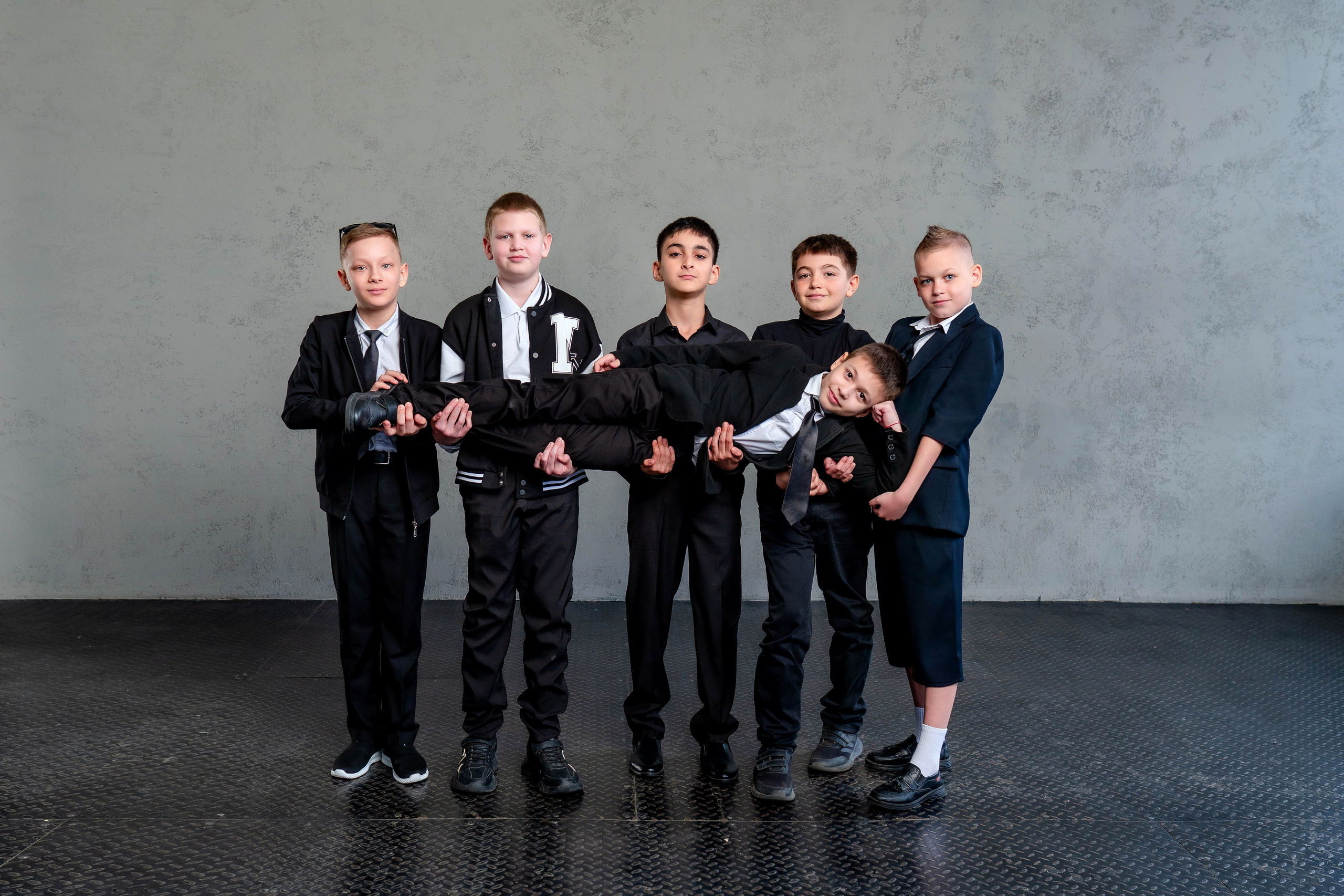 ФОТОКНИГИ ДЛЯ ШКОЛЫ, ВЫПУСКНЫЕ ФОТОКНИГИ В РОСТОВЕ, АЛЬБОМЫ. Современные Выпускные Альбомы в Ростове-на-Дону