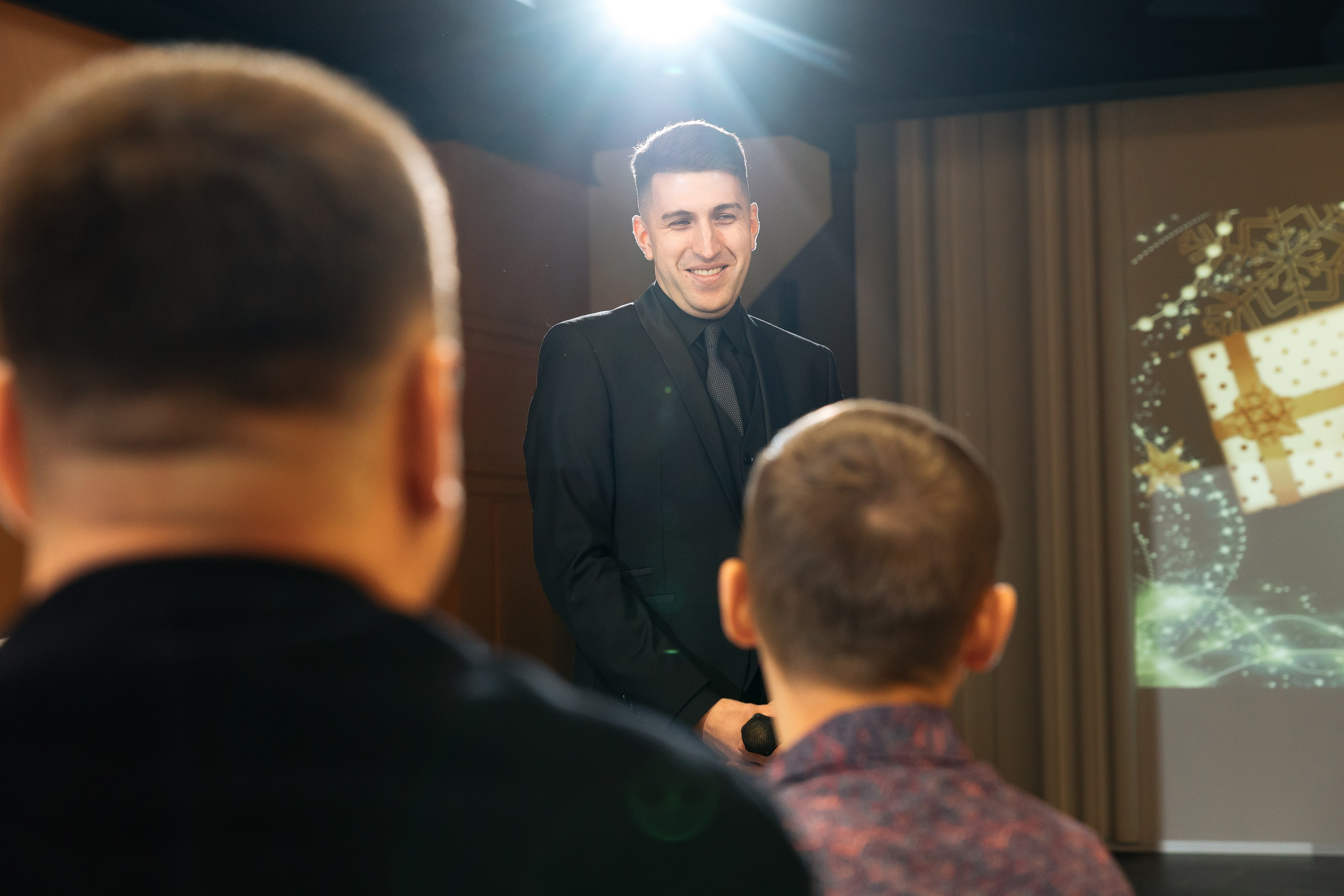 Новогодний корпоратив. Фотограф Полещук Денис. Екатеринбург