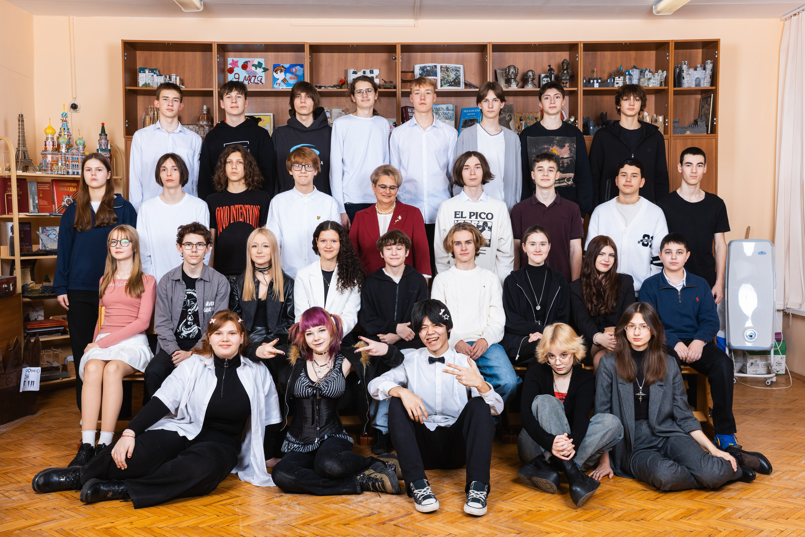 Школы. All In Media — фотосъёмка и видеопродакшн