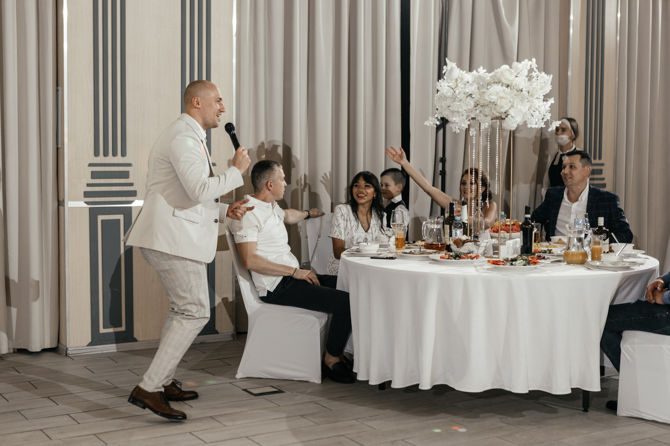 Свадебный фотограф Уфа — Руслан ГабдлисламовЖивые эмоции, красивые кадры, воспоминания на всю жизнь.Работаю по всей Республике Башкортоста. Свадебный фотограф Уфа Руслан Габдлисламов