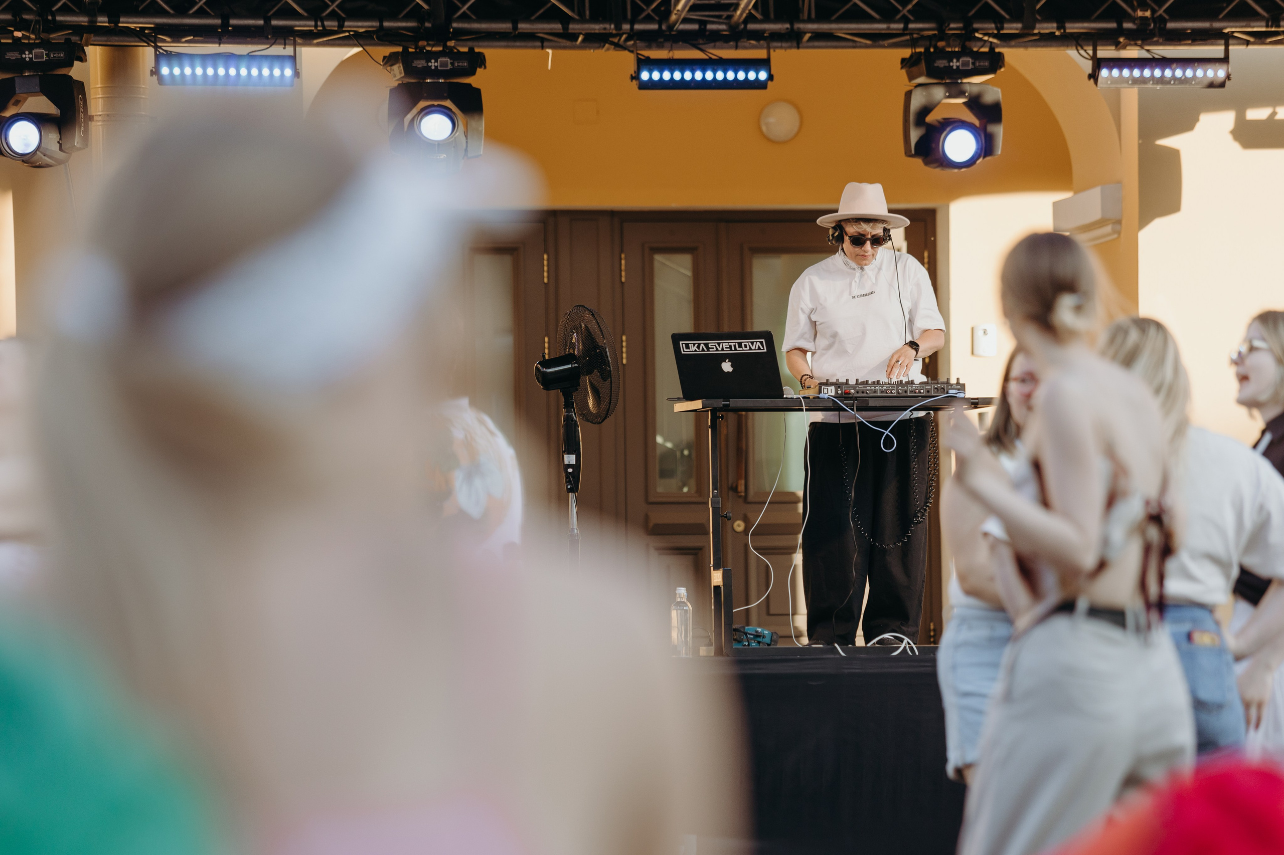 Буше. Фотограф Сергей Красиков, Санкт-Петербург