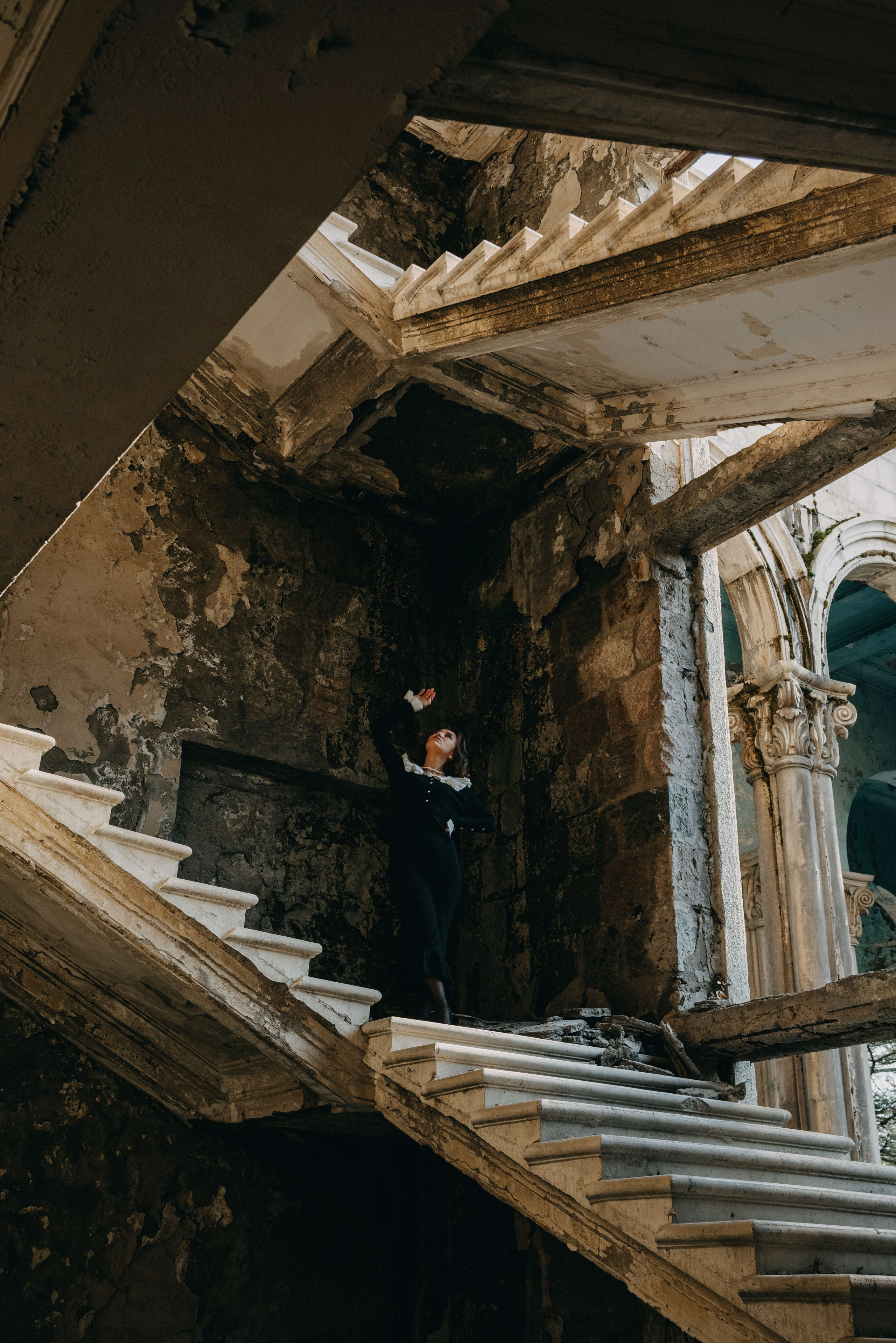 Заброшенные здания. Портретный и свадебный фотограф в Тбилиси • xeniqo