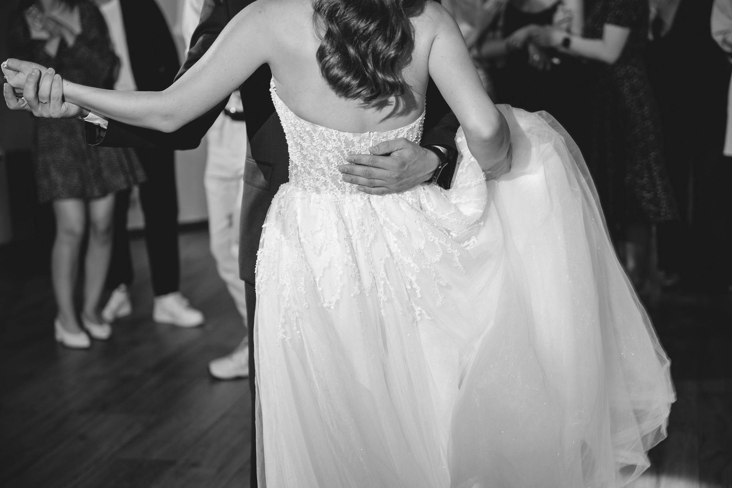 Свадьба в отеле на берегу реки в Архангельске