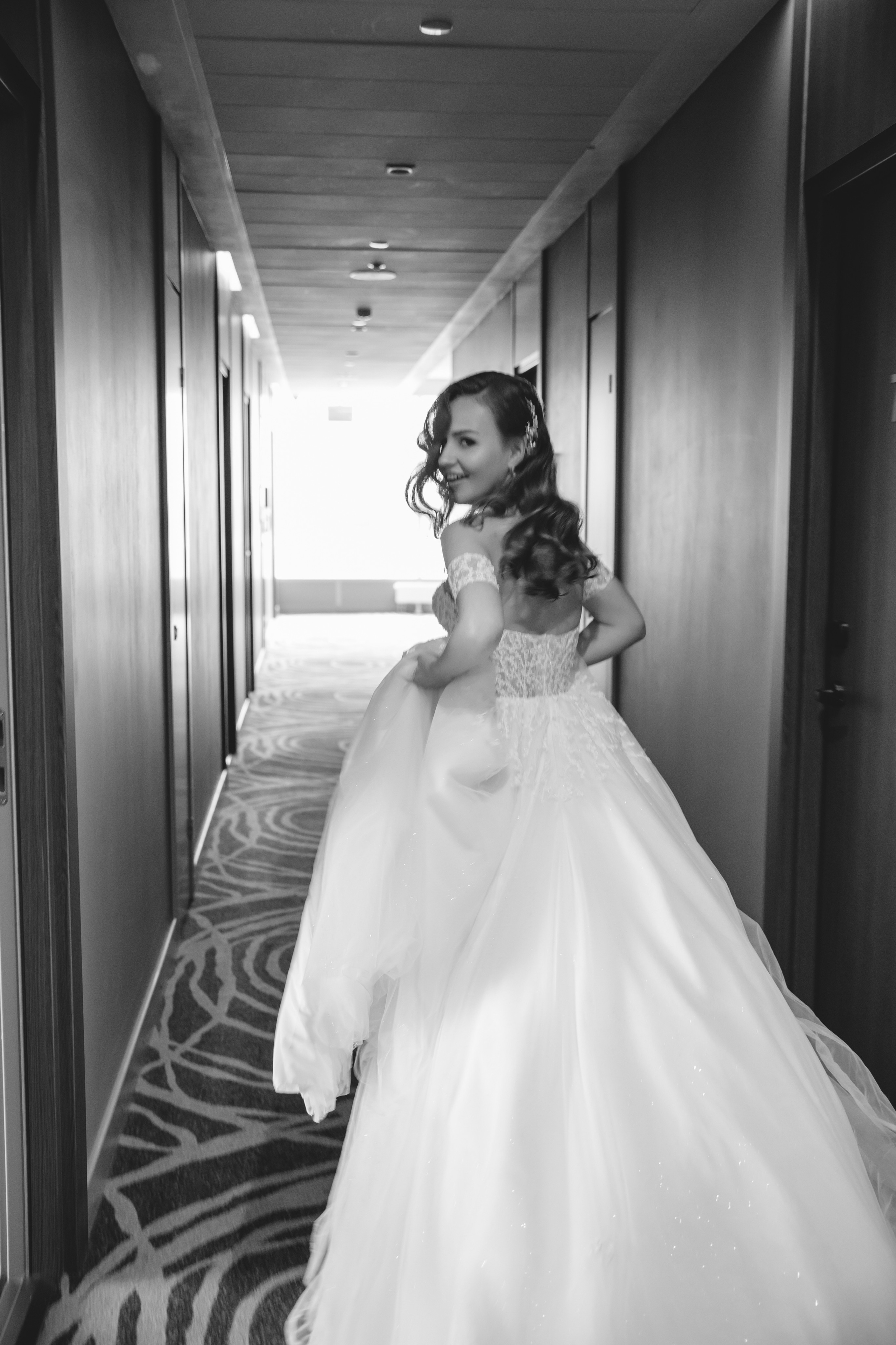 Свадьба в отеле на берегу реки в Архангельске