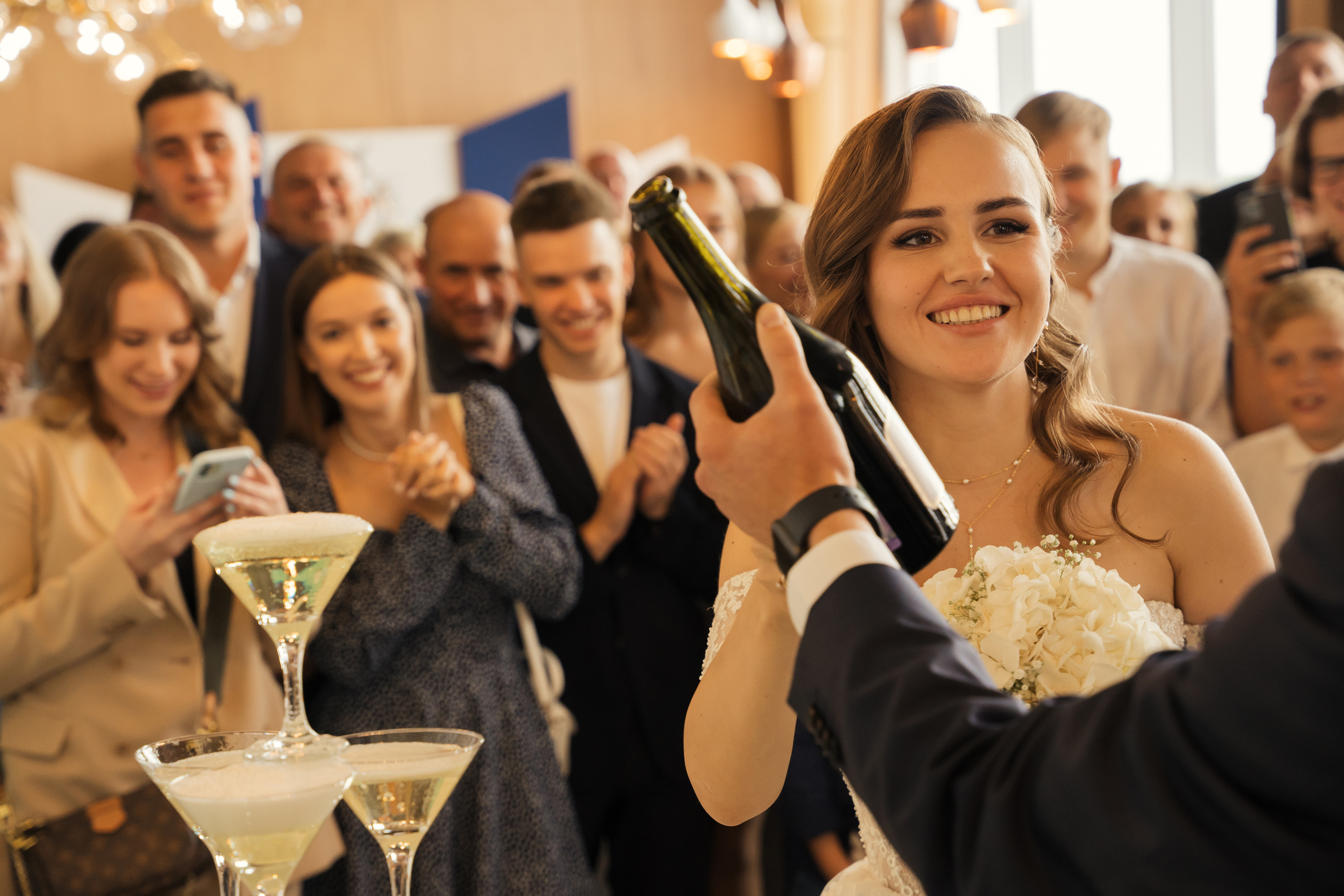 Свадьба в отеле на берегу реки в Архангельске