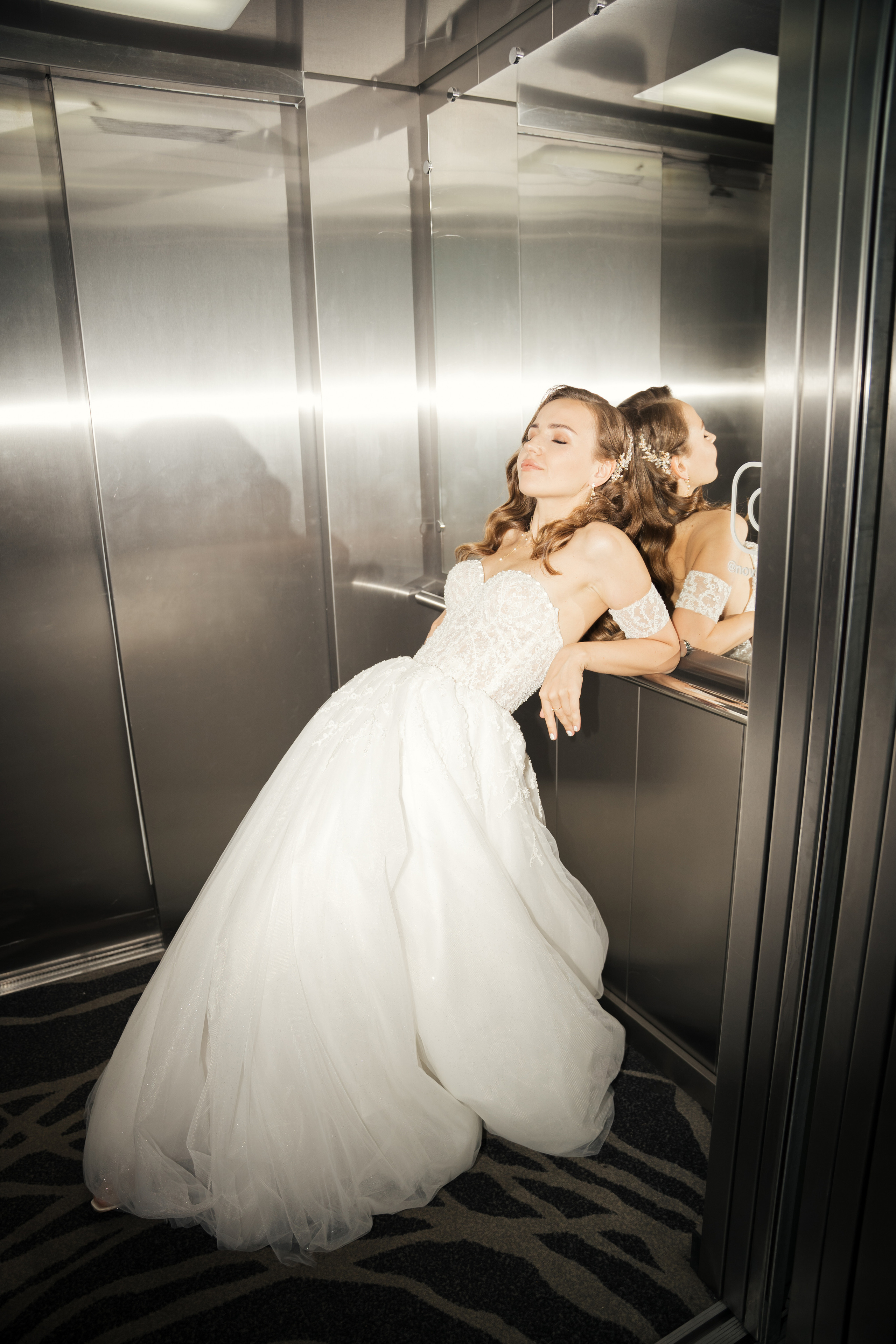 Свадьба в отеле на берегу реки в Архангельске