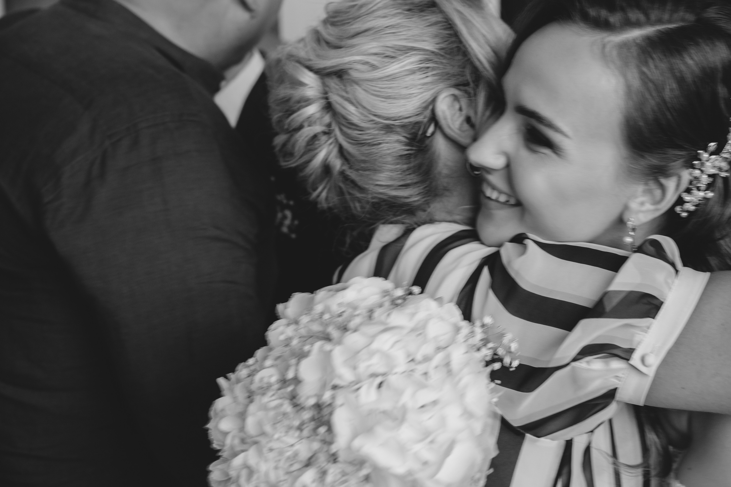 Свадьба в отеле на берегу реки в Архангельске