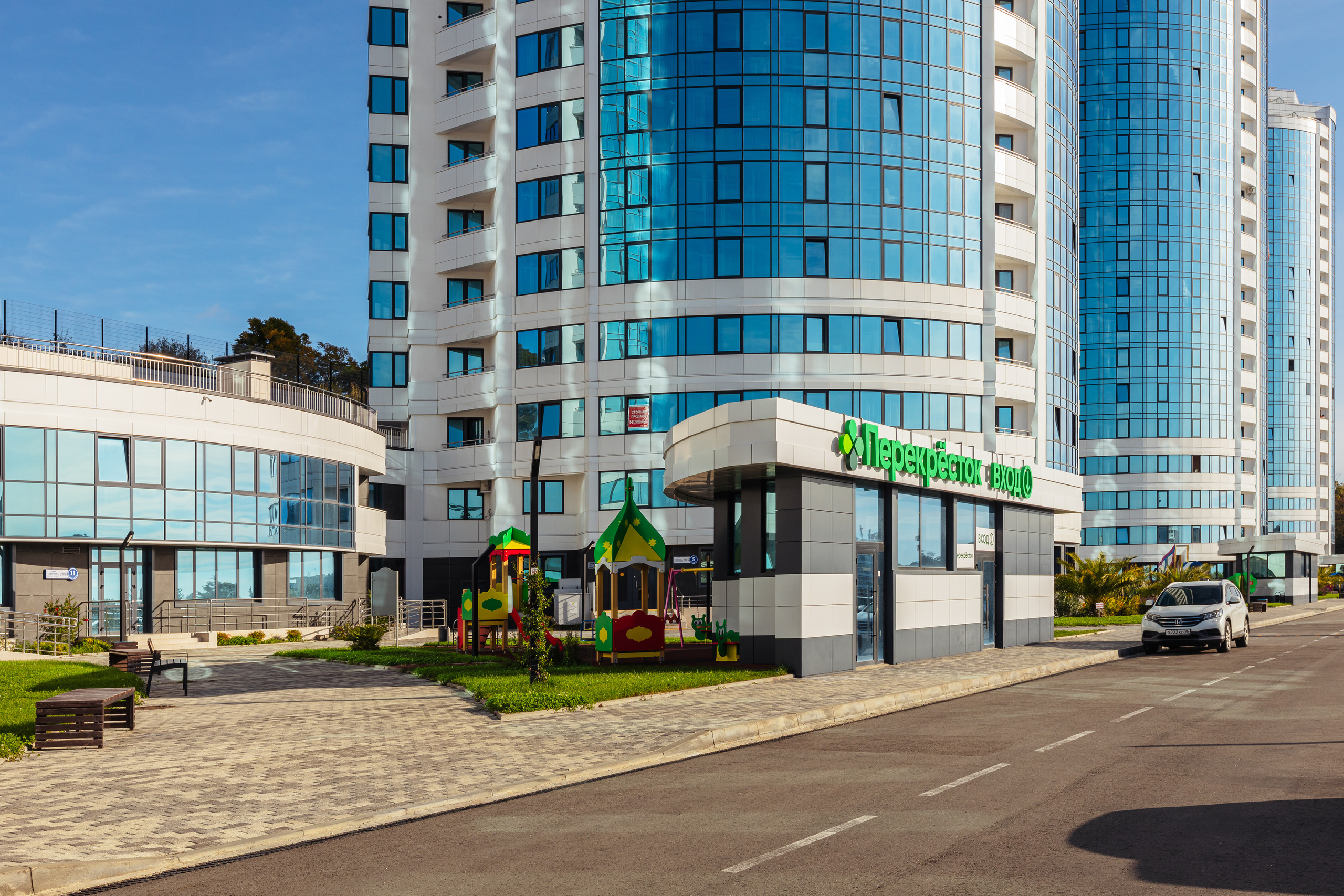 Дома / Коттеджи / Таунхаусы. Фотограф в Сочи