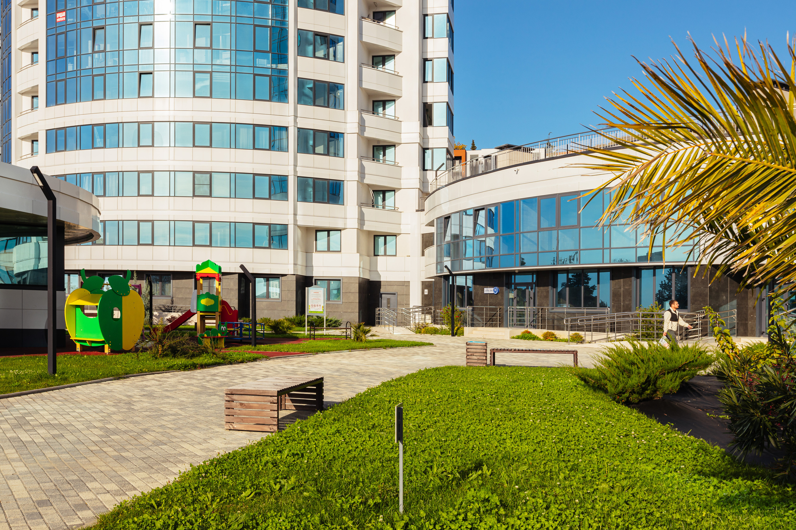 Дома / Коттеджи / Таунхаусы. Фотограф в Сочи