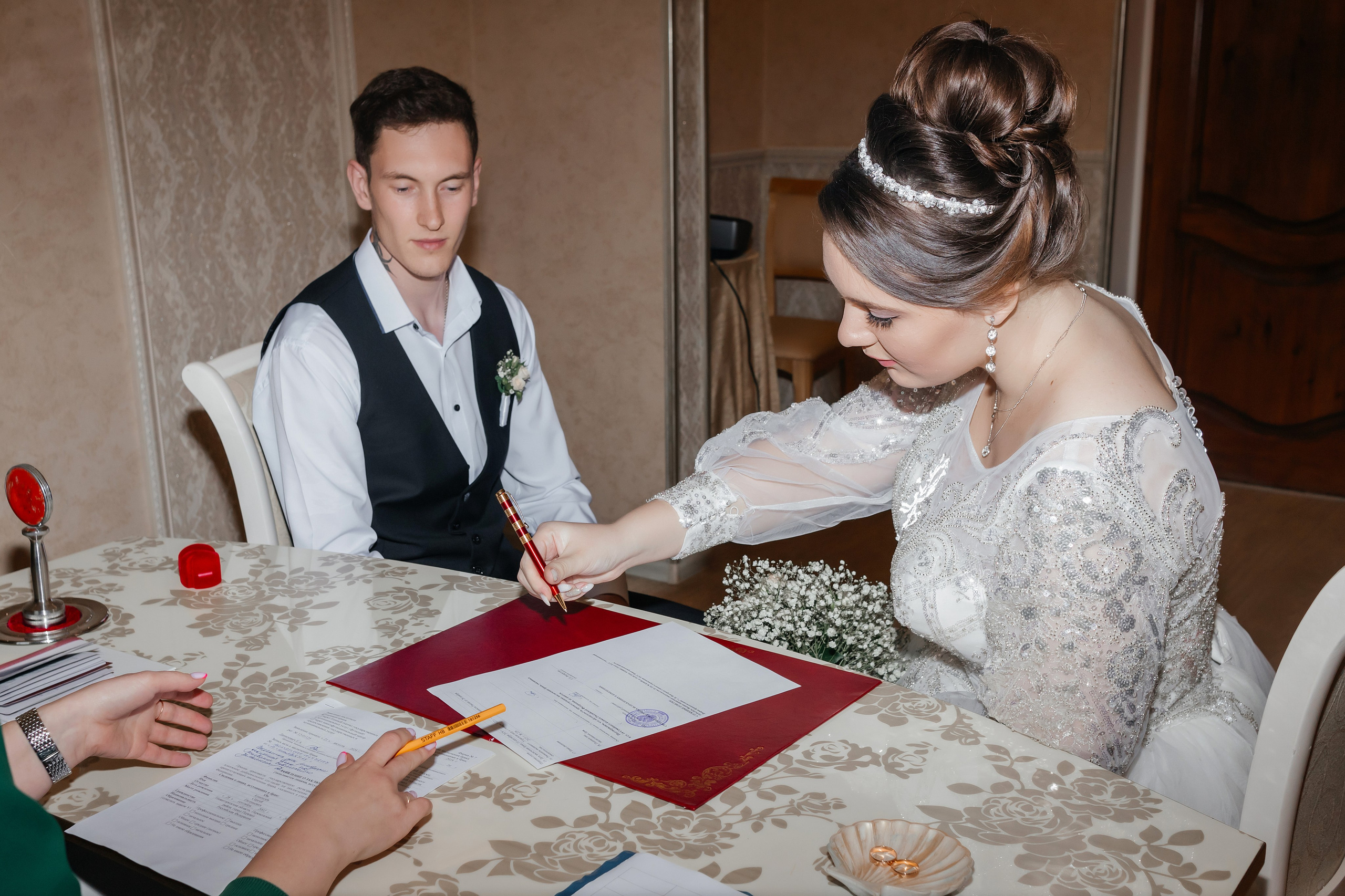 Прогулка в автозаводском районе Нижнего Новгорода. Свадебный фотограф и фотограф Love-Store в Нижнем Новгороде Анастасия